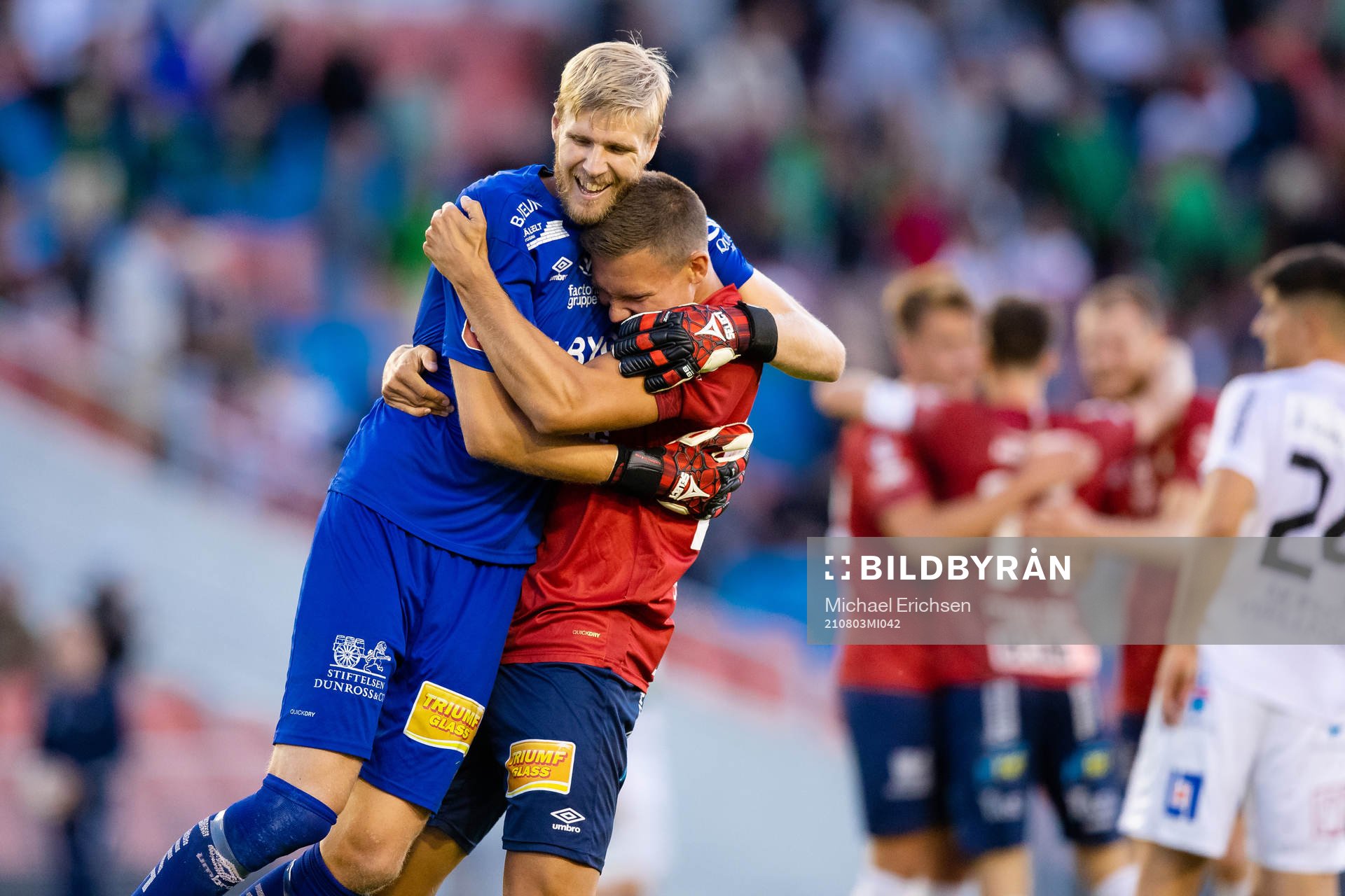 Örgrytes målvakt Fredrik Andersson och Arvid Brorsson