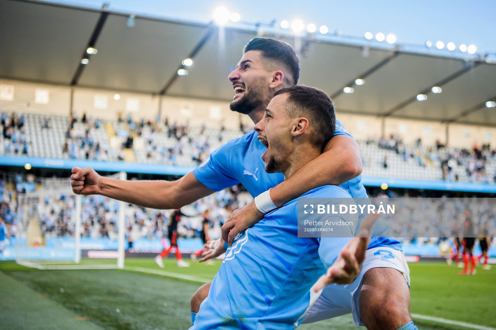 Veljko Birmancevic of Malmö FF celebrates together with