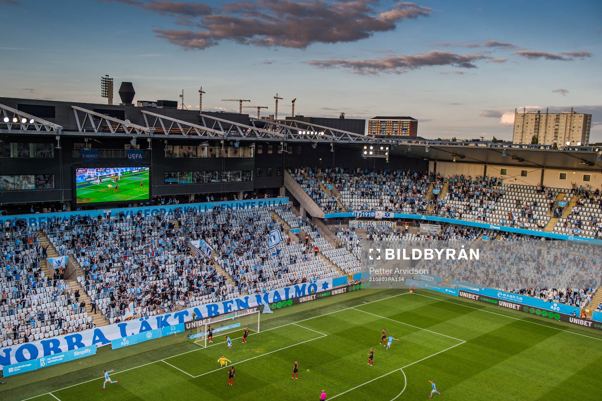 Veljko Birmancevic of Malmö FF celebrates