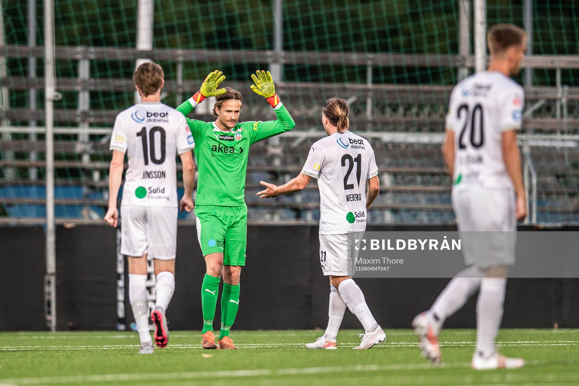 Helsingborgs målvakt Anders Lindegaard jublar