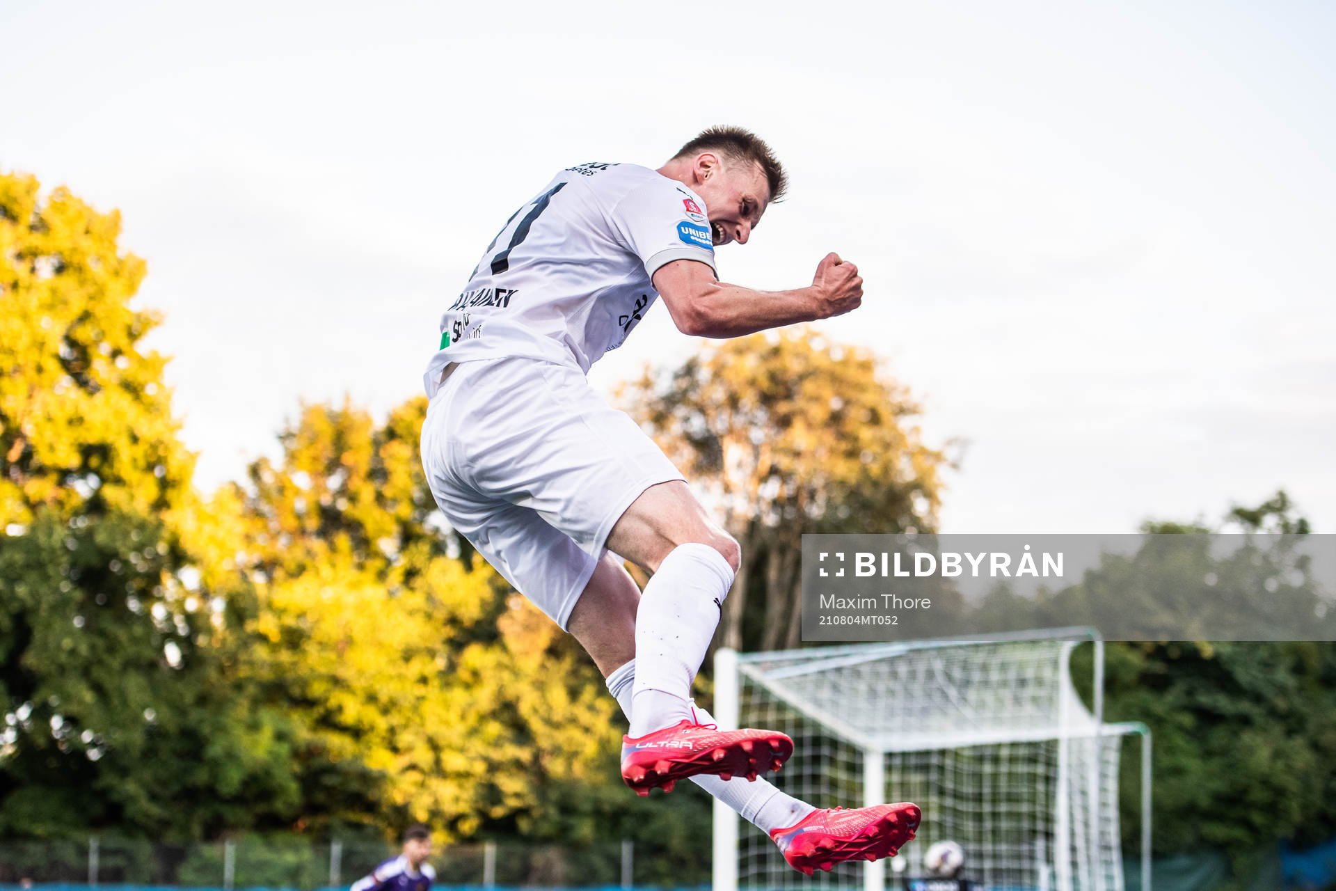 Helsingborgs Rasmus Karjalainen jublar