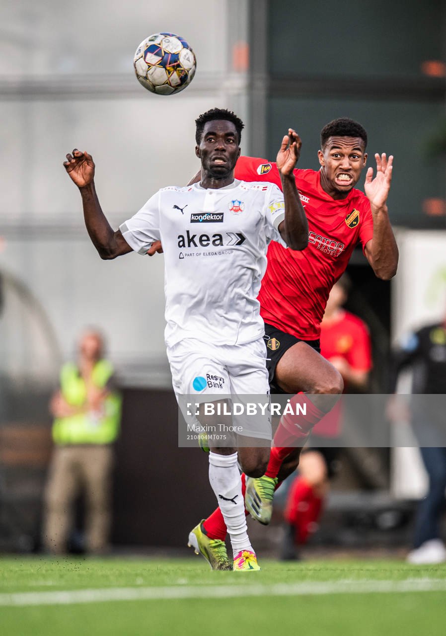 Helsingborgs Ravy Tsouka-Dozi och Vasalunds Alexander