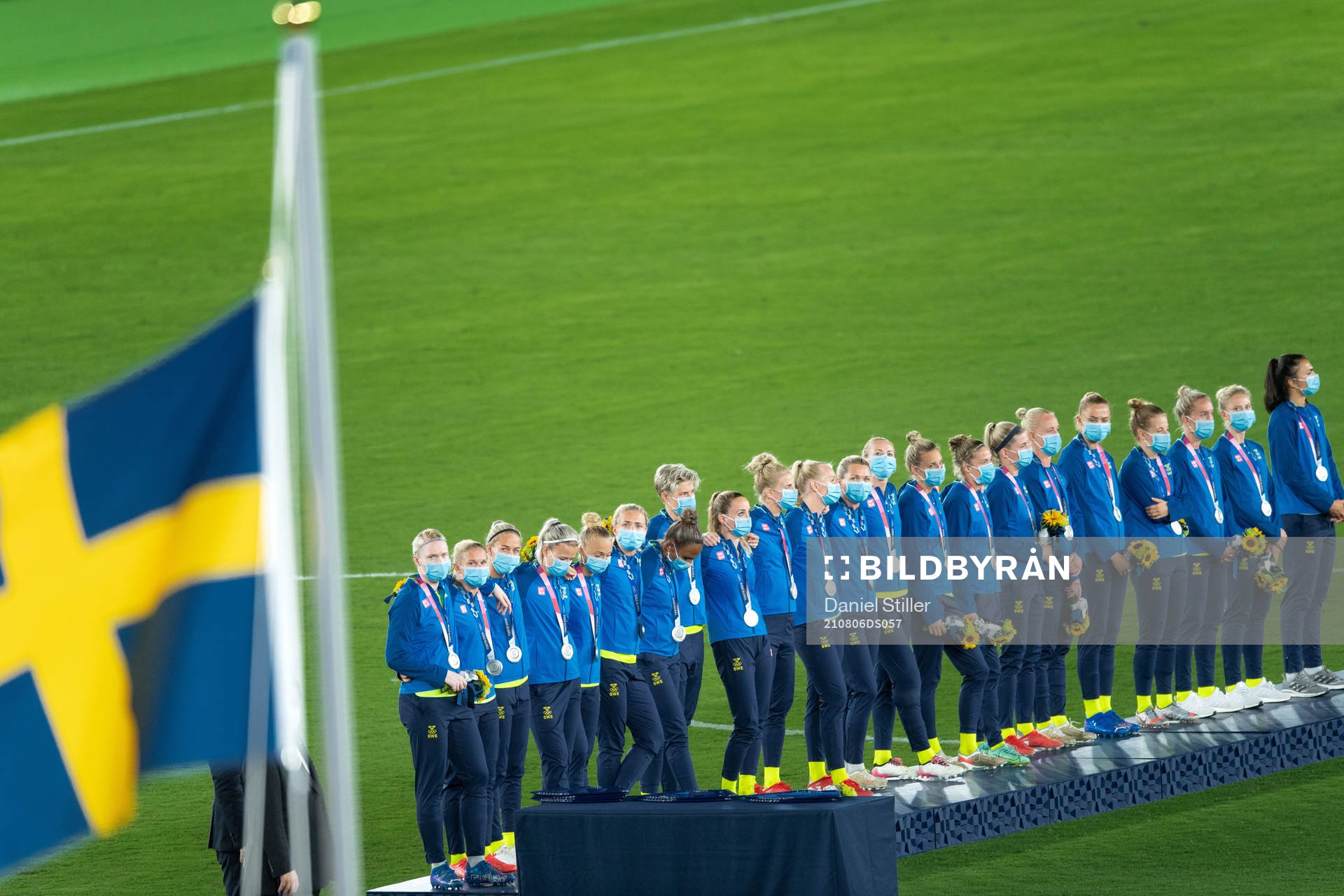 Players of the Swedish team looks dejected