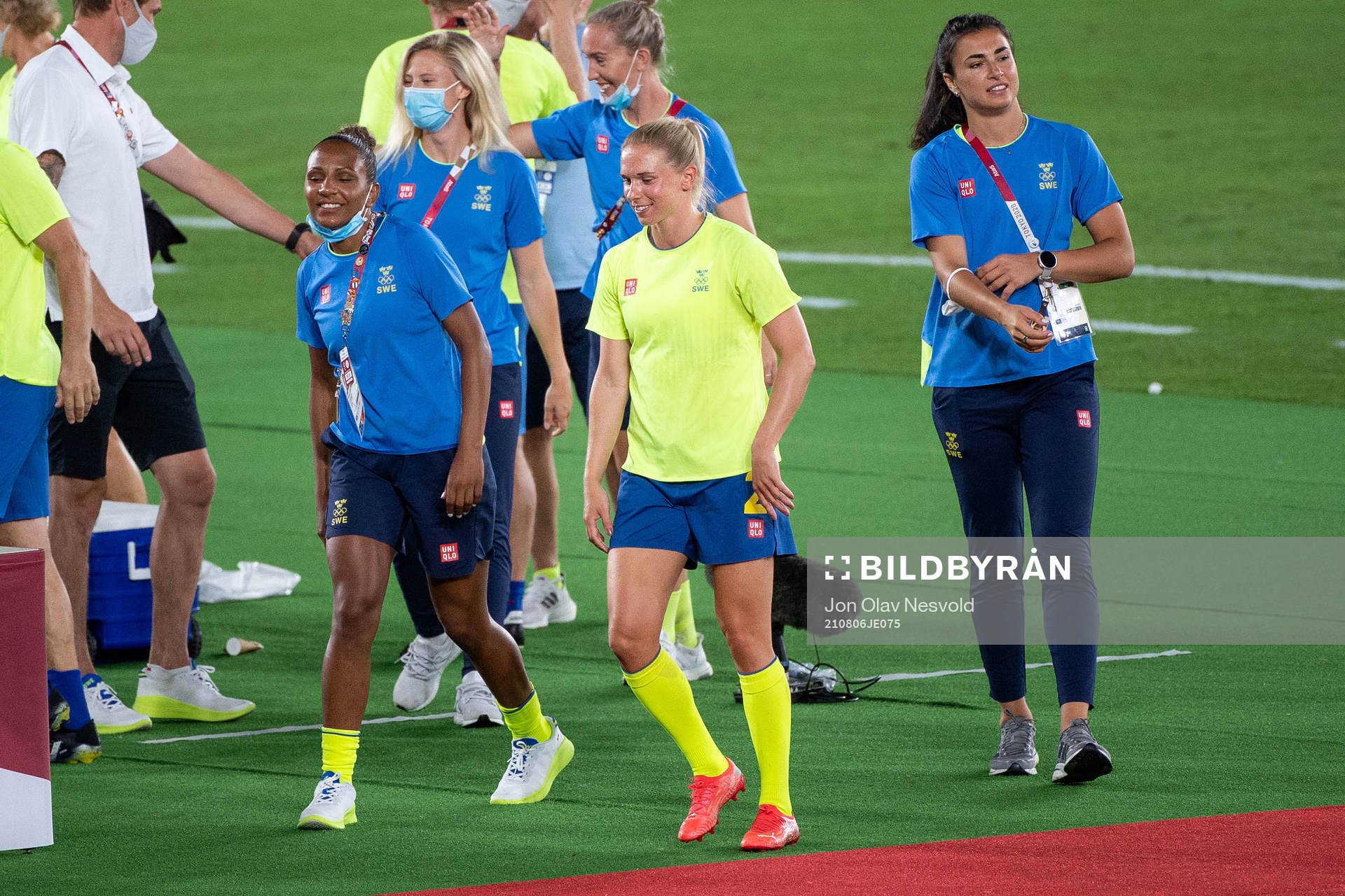 Madelen Janogy, Jonna Andersson and Zecira Musovic of Sweden