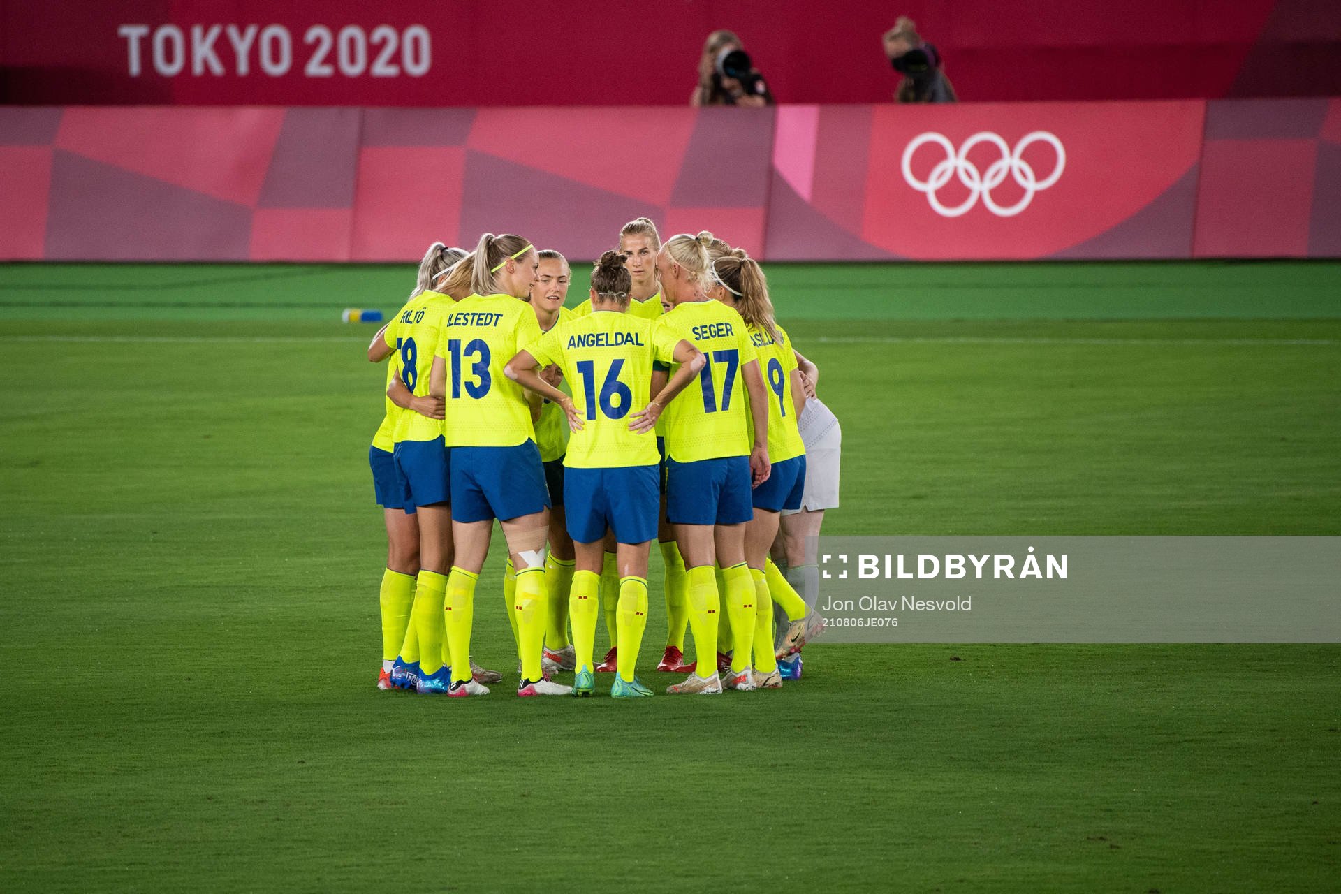 Players of Sweden in the women’s football final
