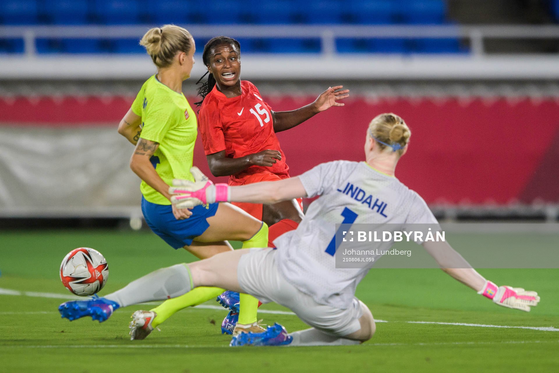 Nichelle Prince of Canada and Hedvig Lindahl of Sweden  in