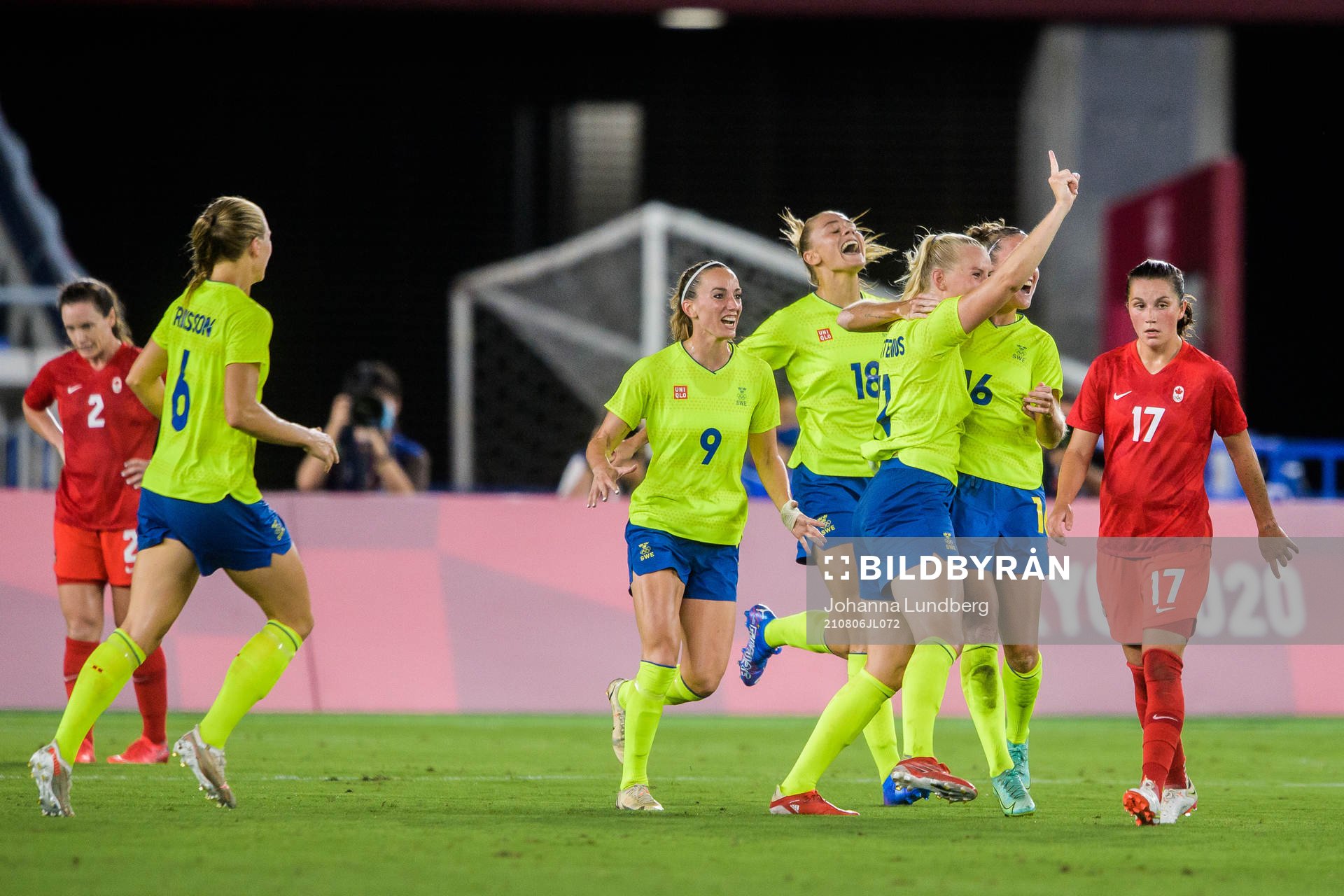 Kosovare Asllani, Fridolina Rolfö, Filippa Angeldahl and
