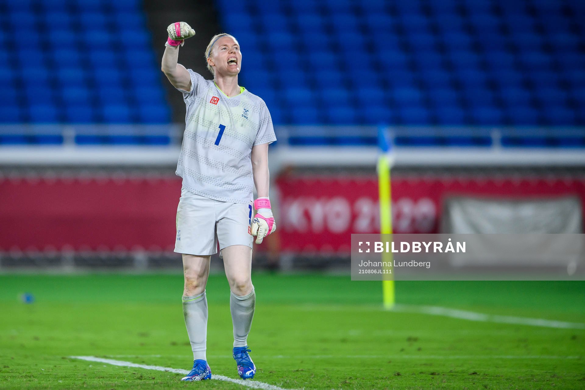 Hedvig Lindahl of Sweden celebrates