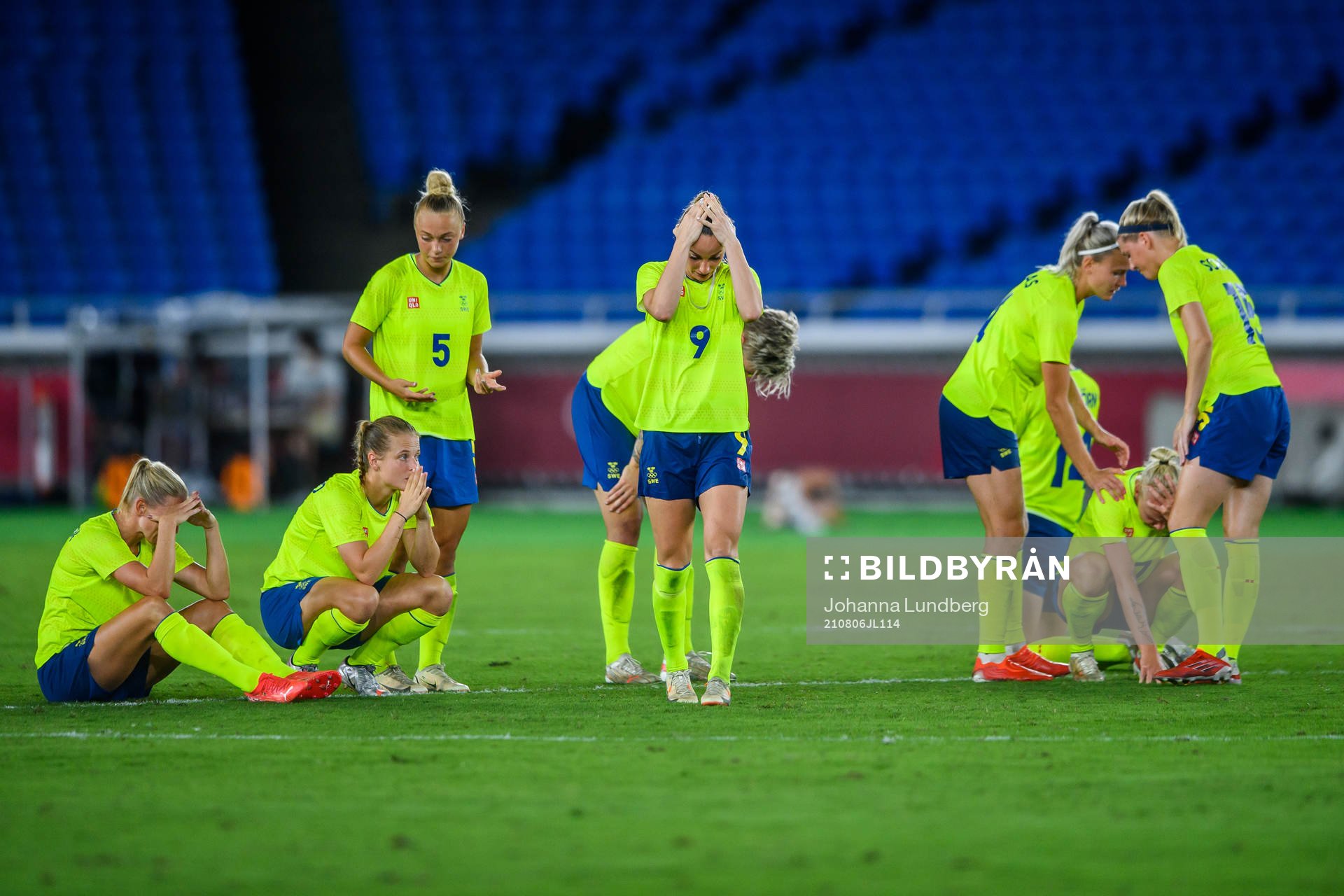 Kosovare Asllani of Sweden looks dejected