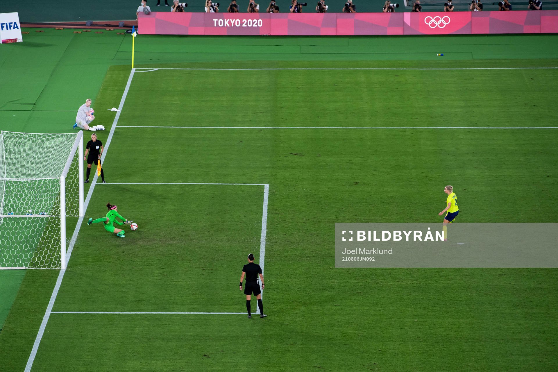 Jonna Andersson of Sweden misses penalty in the women’s