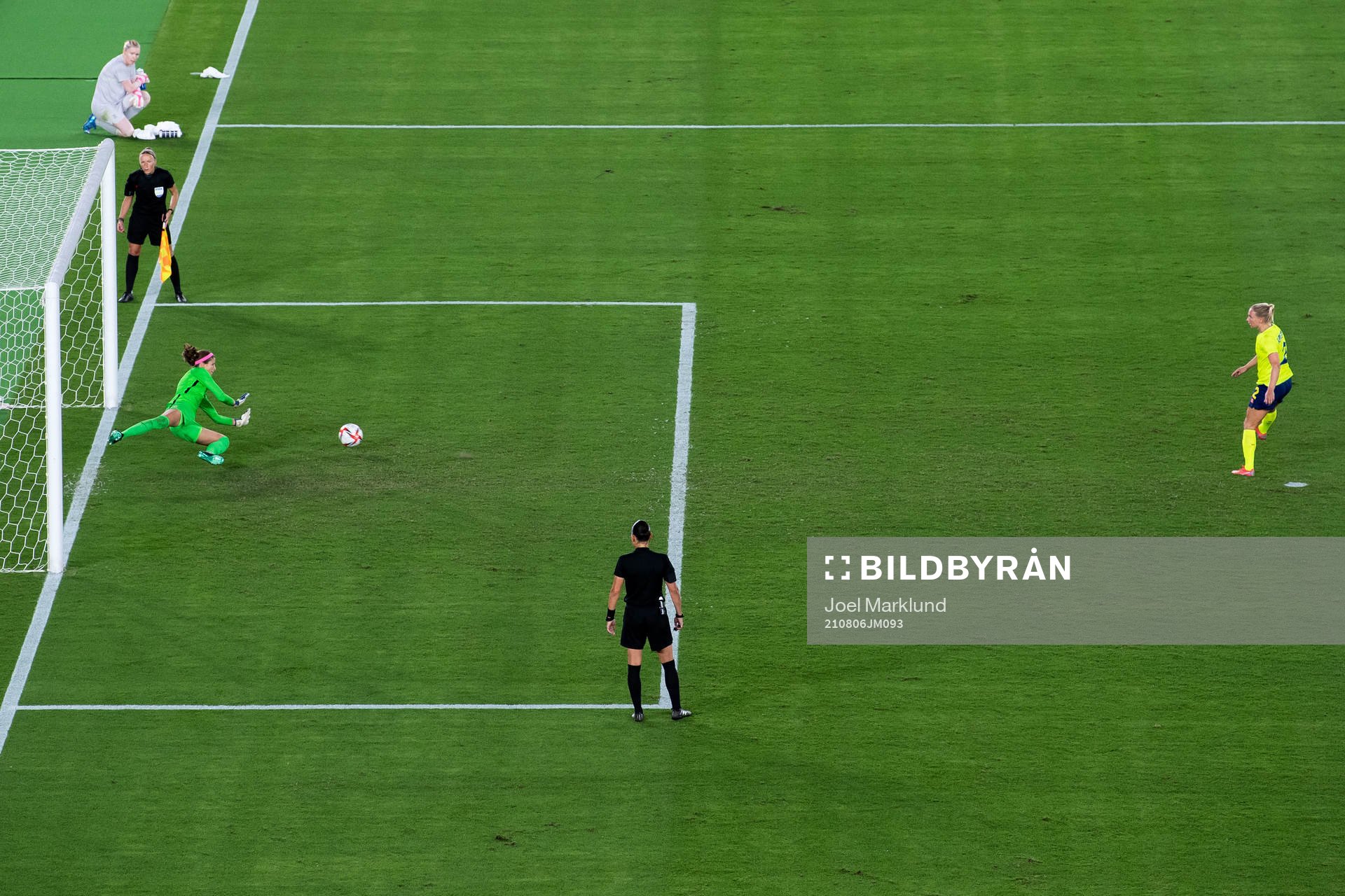 Jonna Andersson of Sweden misses penalty in the women’s