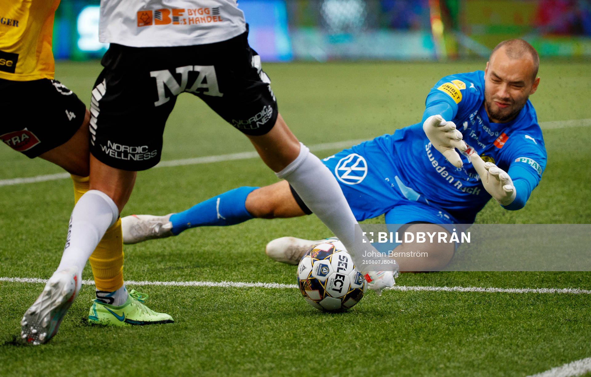 Mjällbys målvakt Carl-Johan Eriksson