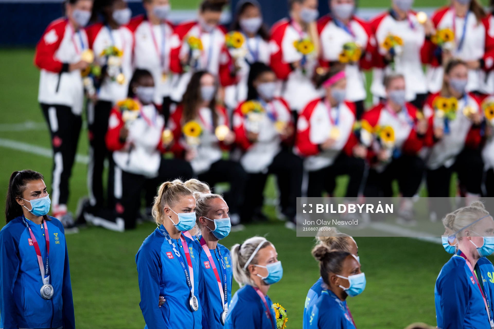 Players of Sweden looks dejected