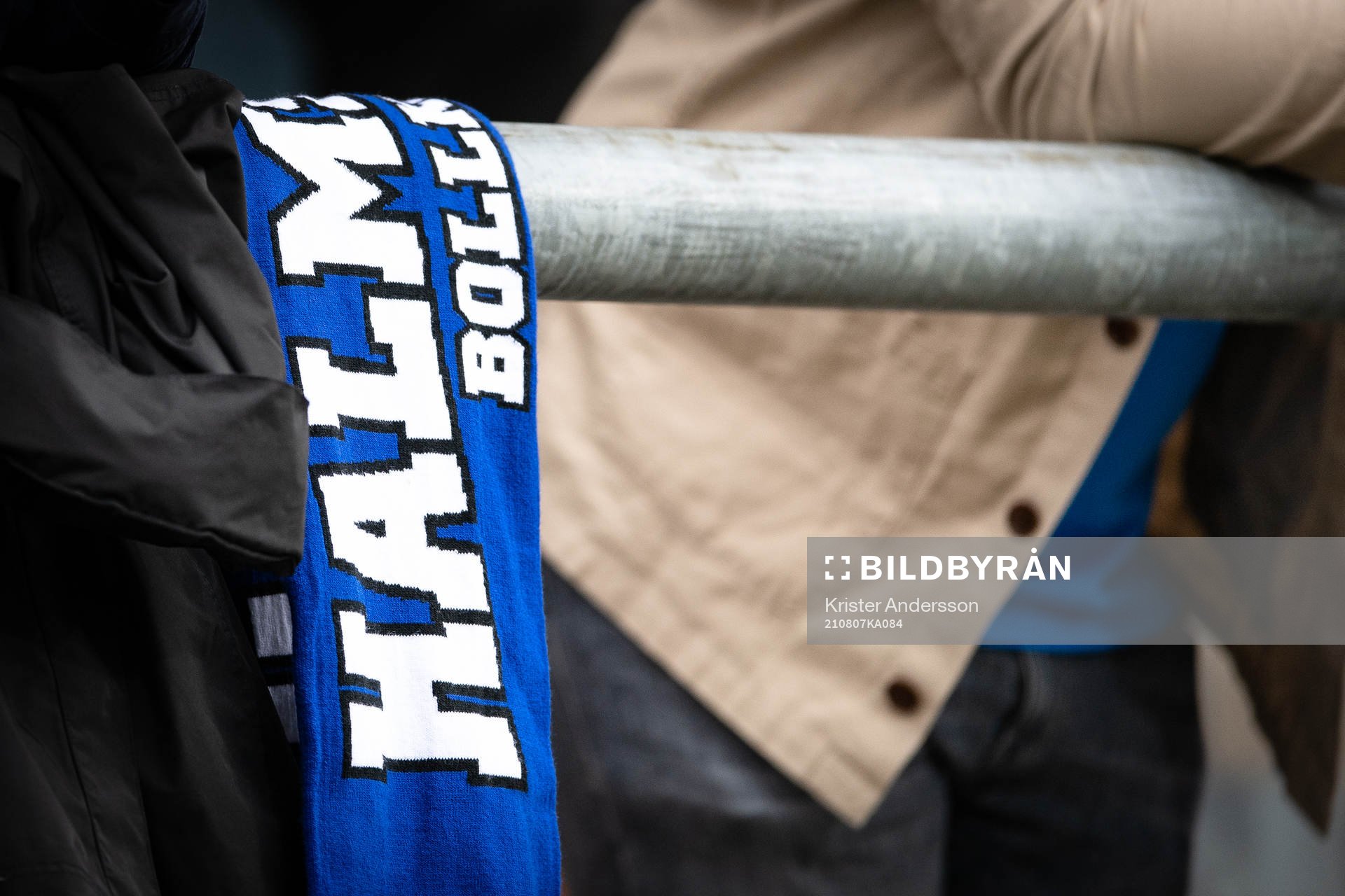 HBK halsduk