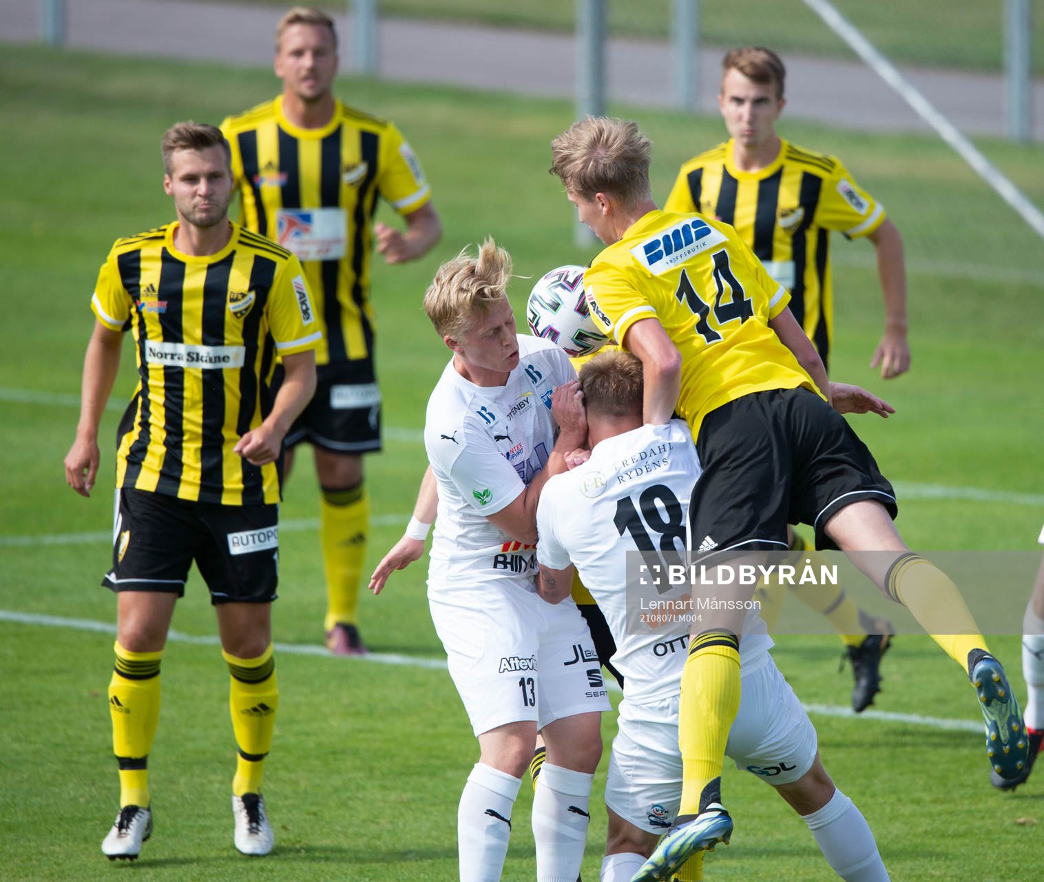 IFK Hässleholms Hugo Arvidsson trycker till två