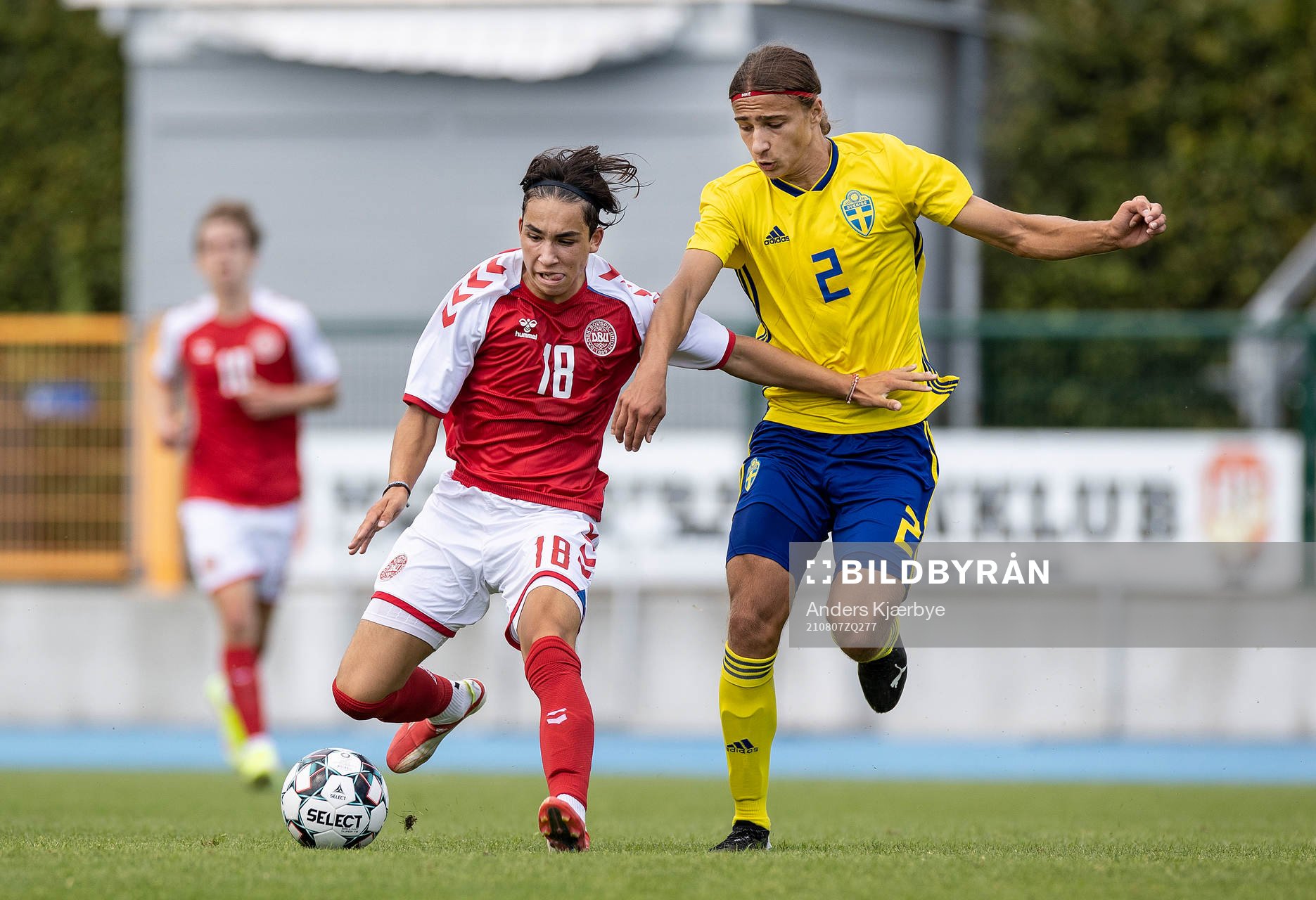 Noah Donovan Sahsah, Danmark och Elison Makoli, Sverige