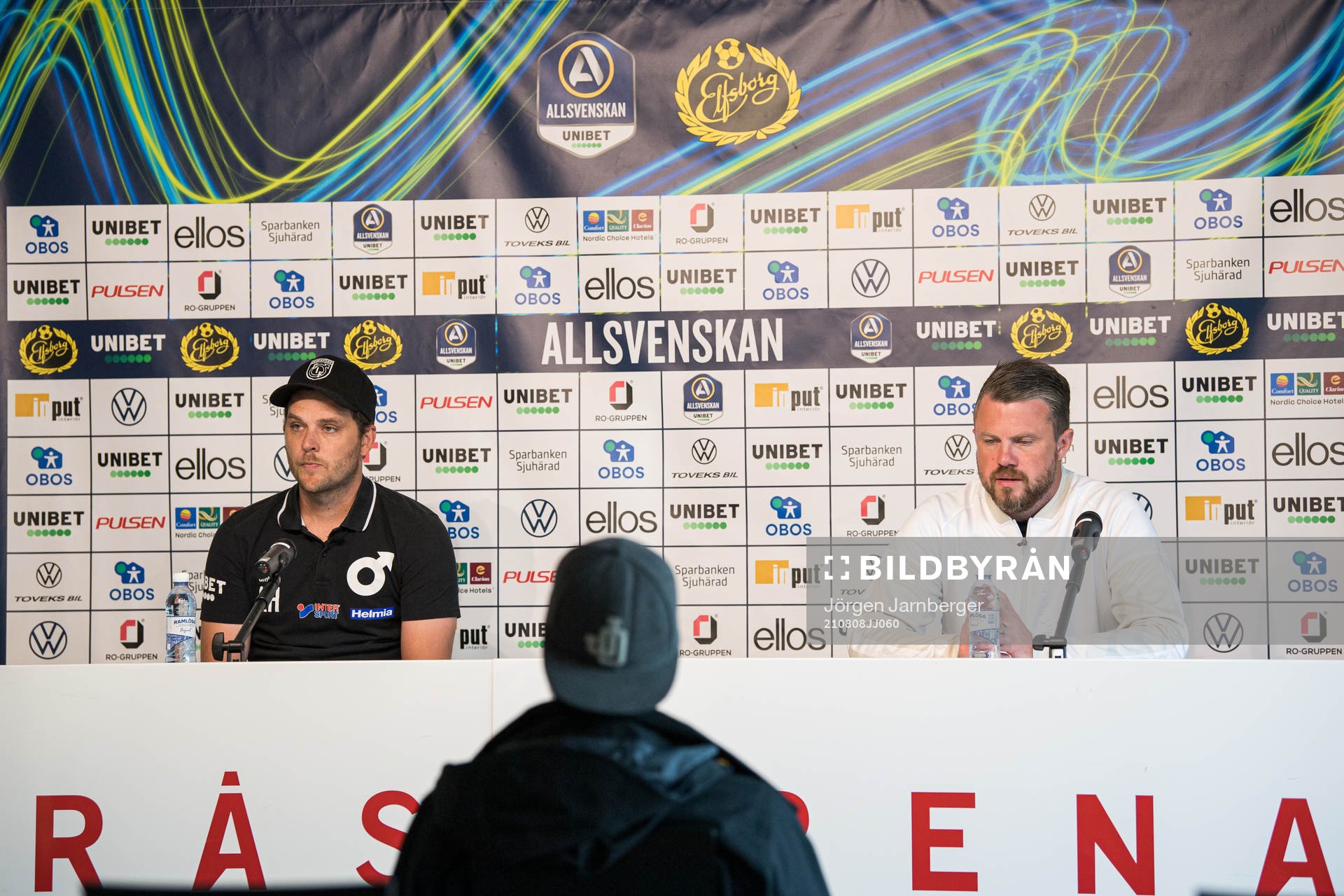 Degerfors tränare Andreas Holmberg och Elfsborgs manager Jimmy Thelin under presskonferensen efter fotbollsmatchen i Allsvenskan mellan Elfsborg och Degerfors den 8 augusti 2021 i Borås.