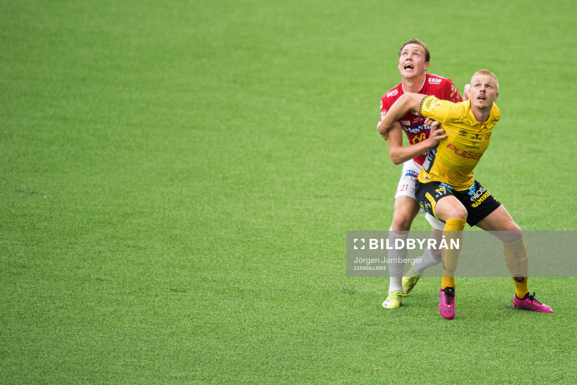 Degerfors Adam Carlén och Elfsborgs Per Frick