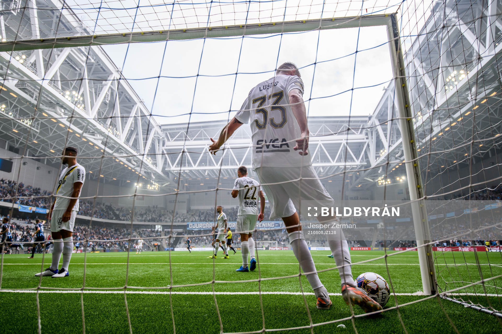 s Mikael Lustig deppar