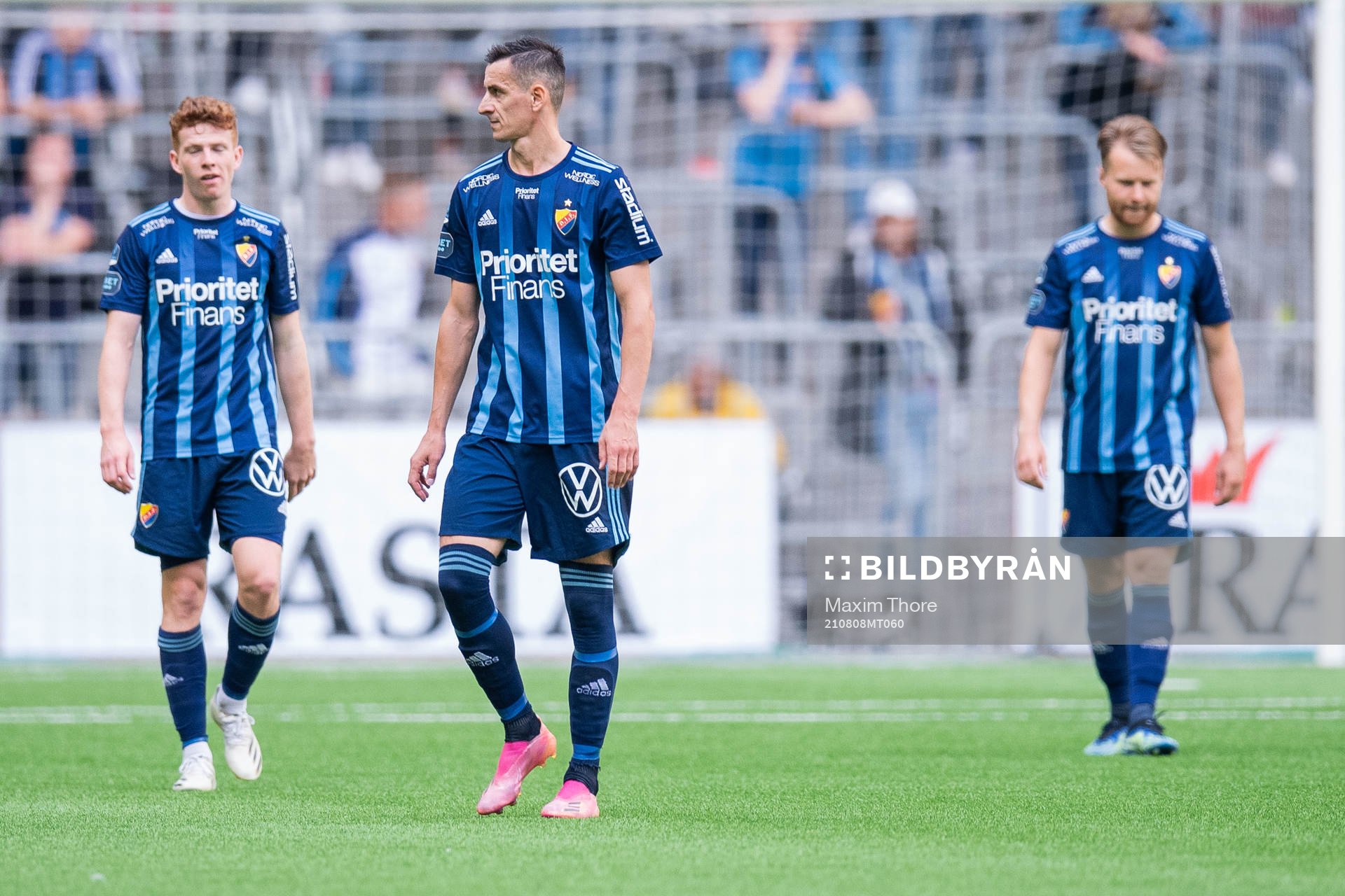 Djurgårdens Haris Radetinac deppar med lagkamrater