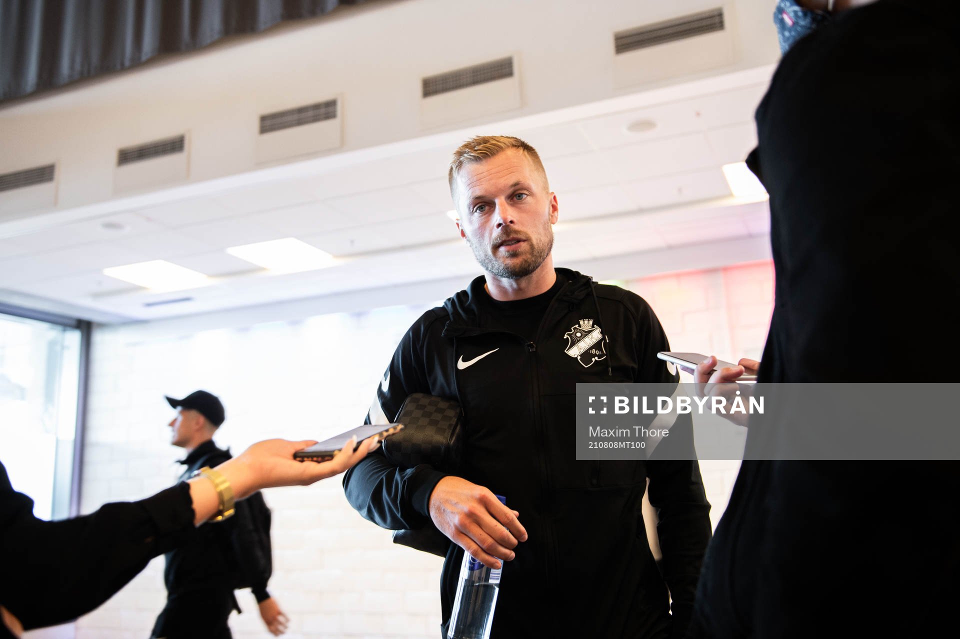 s Sebastian Larsson i