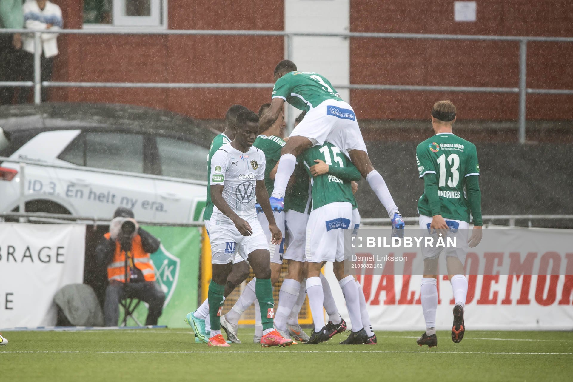 Brages spelarna jublar