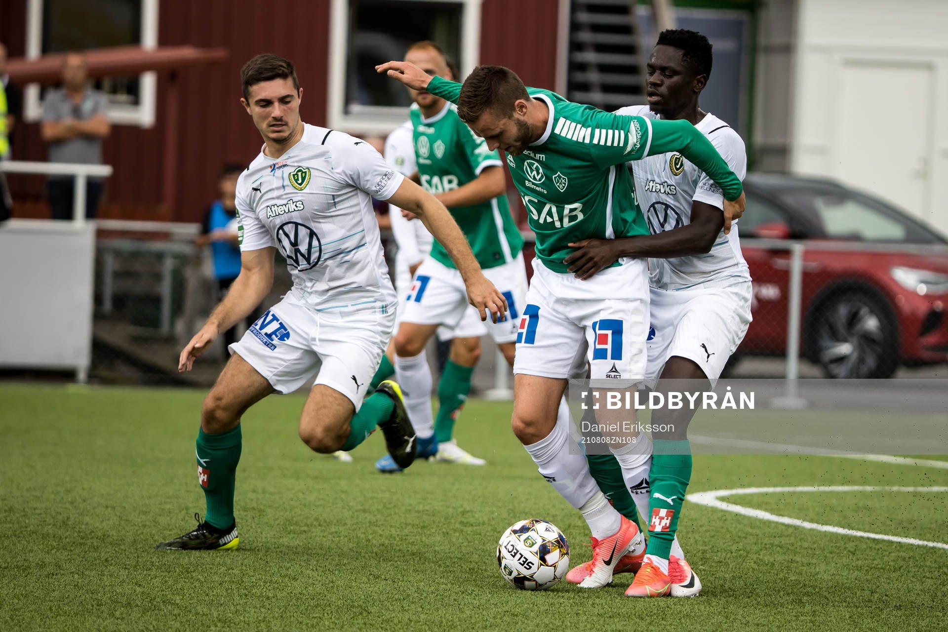 Brages Niklas Söderberg och Jönköpings Eric Johana Omondi