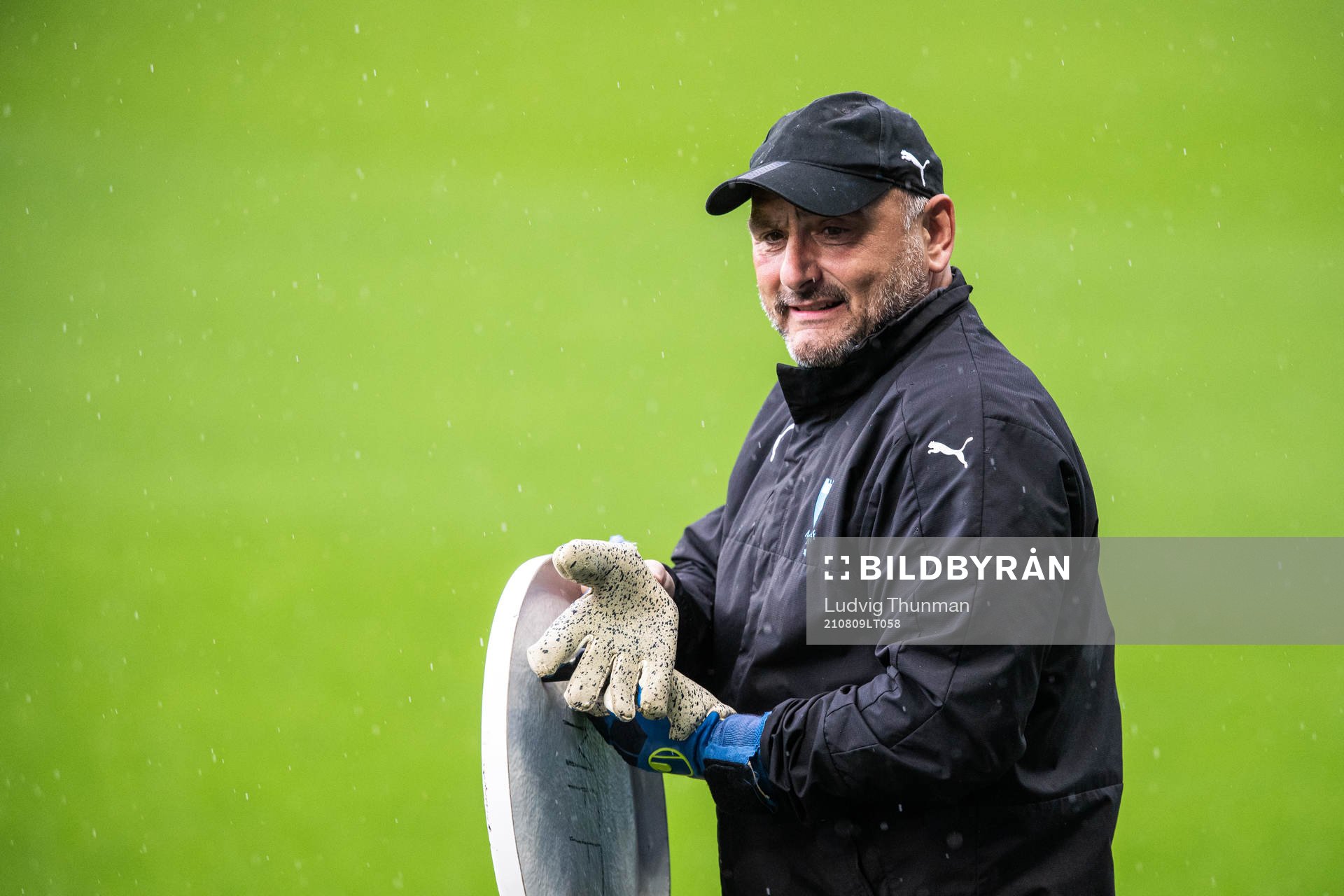 Goalkeeper coach Jonnie Fedel