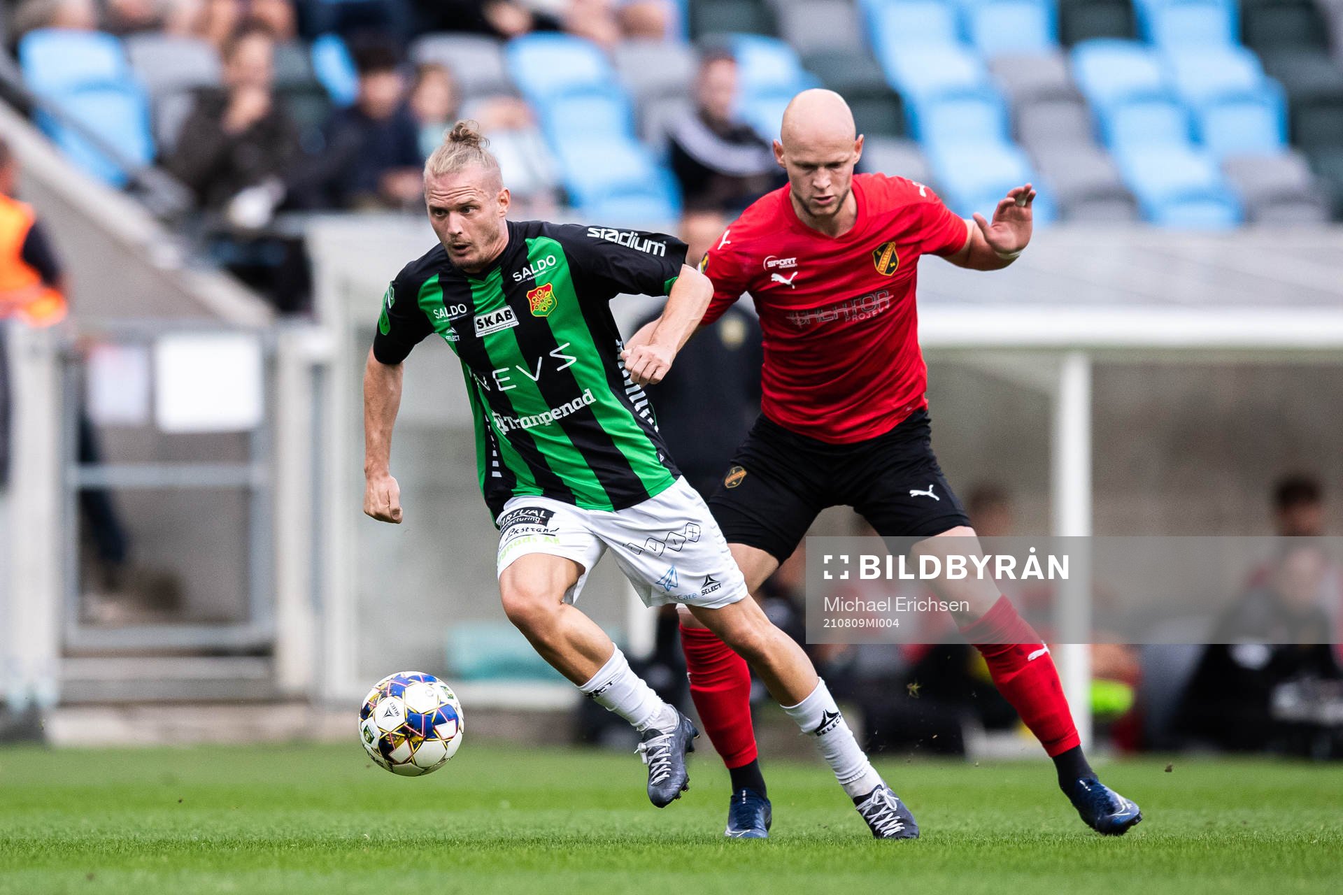 GAIS Jonas Lindberg och Vasalunds Zourab Tsiskaridze