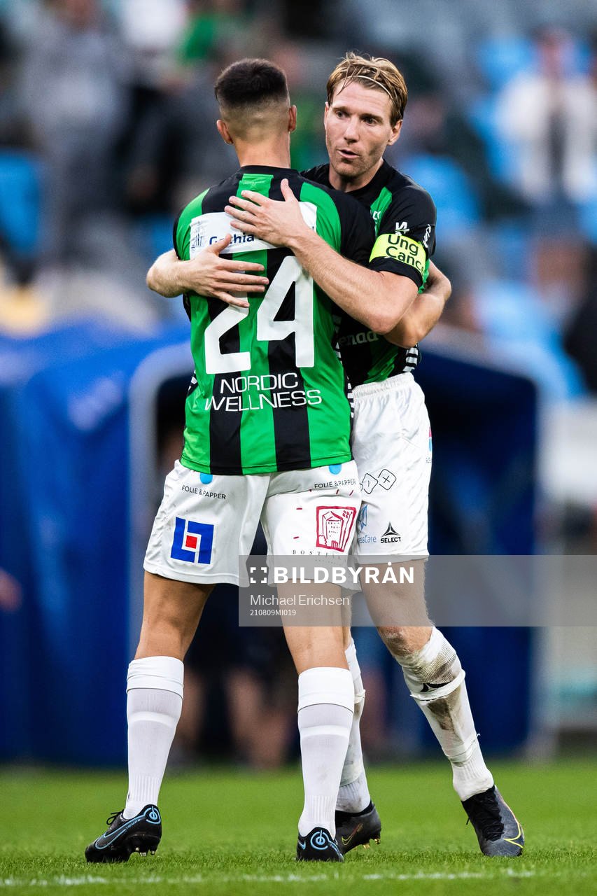 GAIS Emin Grozdanic och August Wängberg jublar