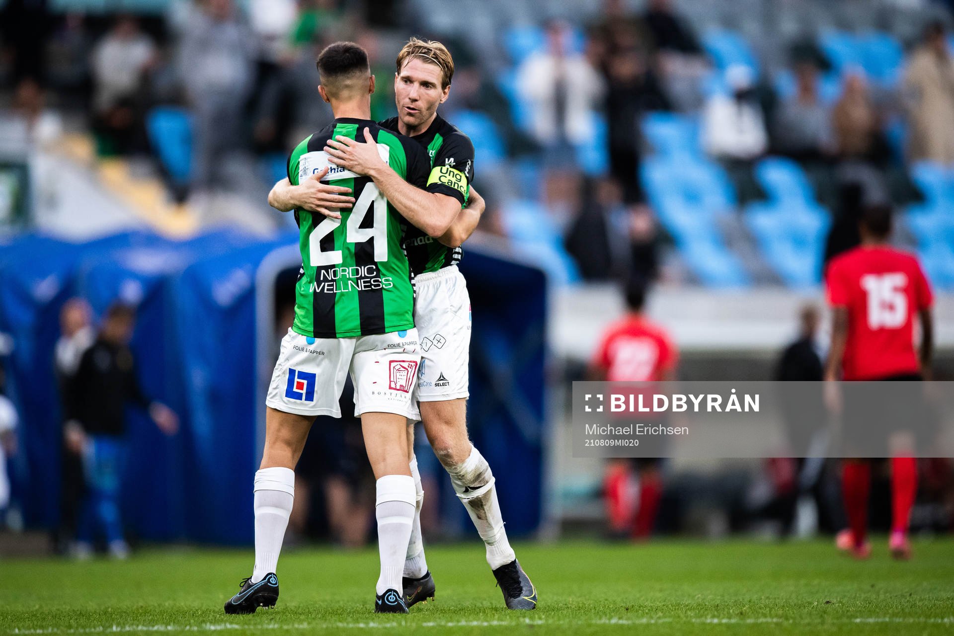 GAIS Emin Grozdanic och August Wängberg jublar