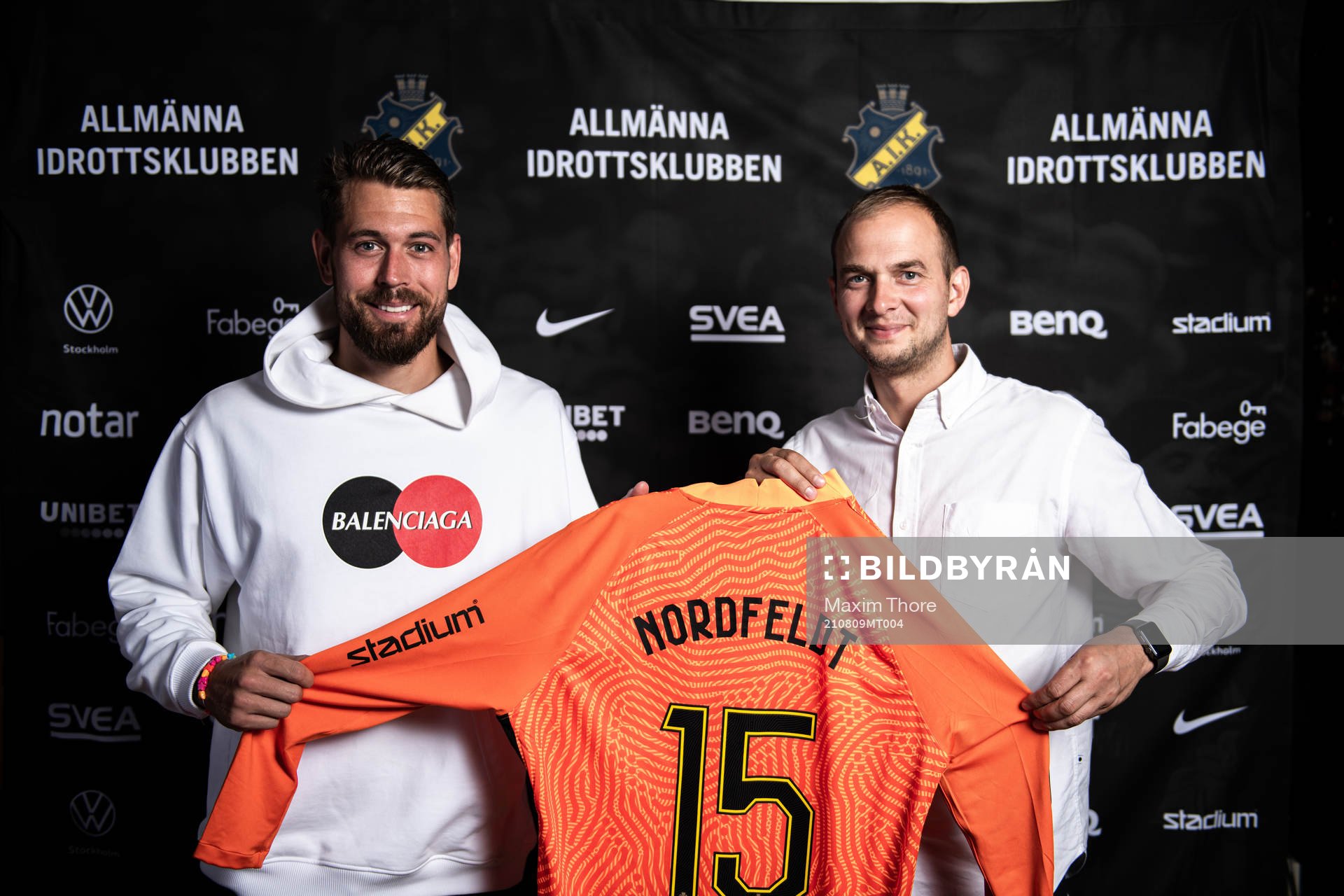 Kristoffer Nordfeldt och sportchef Henrik Jurelius poserar för ett porträtt den 9 augusti 2021 i Stockholm. 