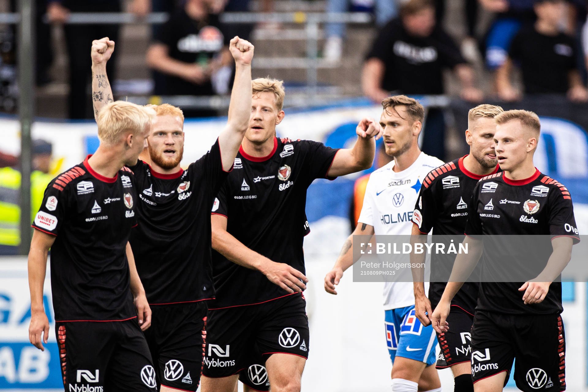 Kalmars Nils Fröling jublar