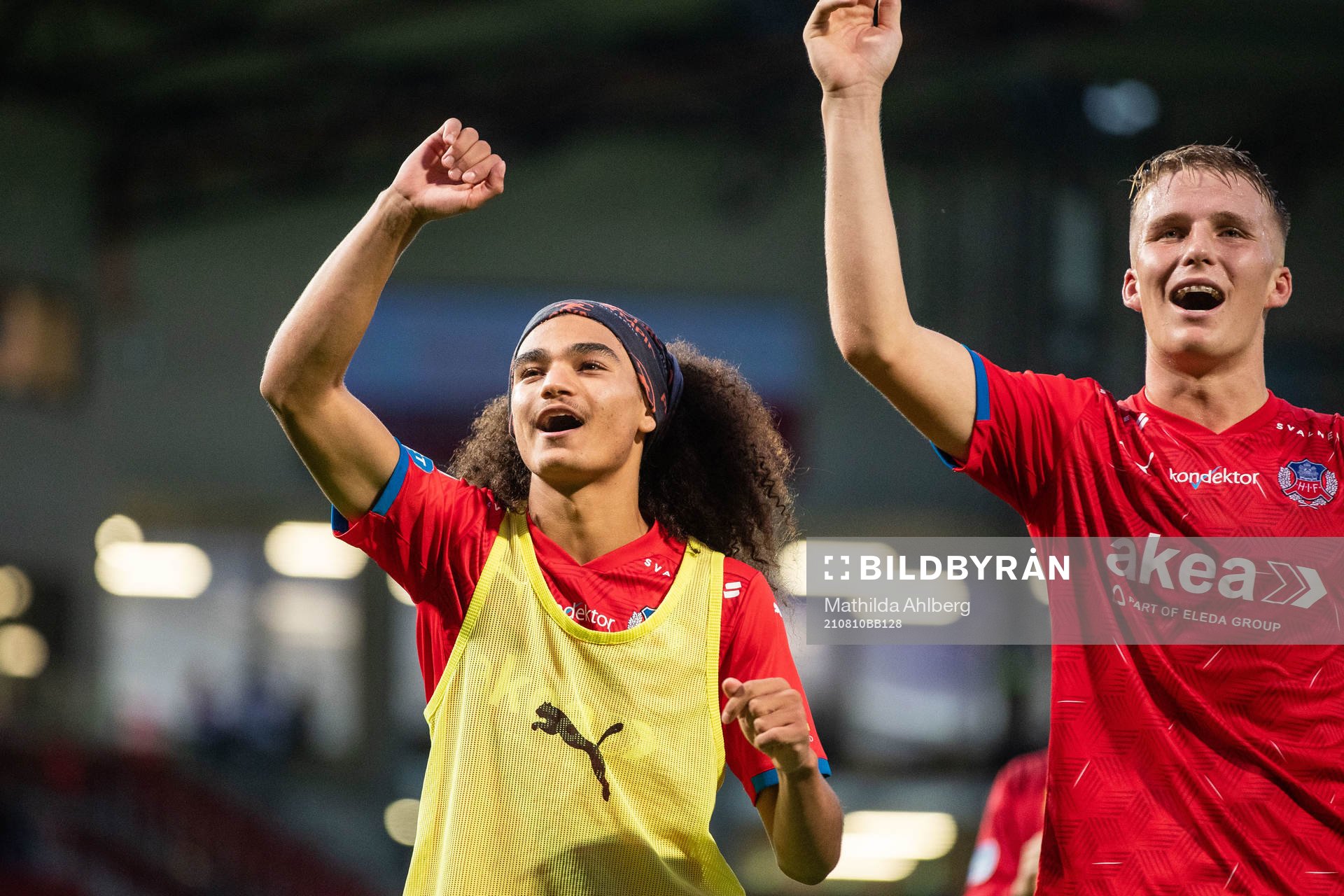 Helsingborgs Adam Kaied och Casper Widell jublar
