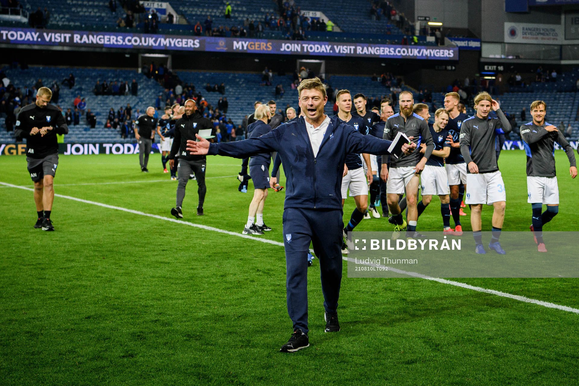 Jon Dahl Tomasson, head coach of Malmö FF celebrates