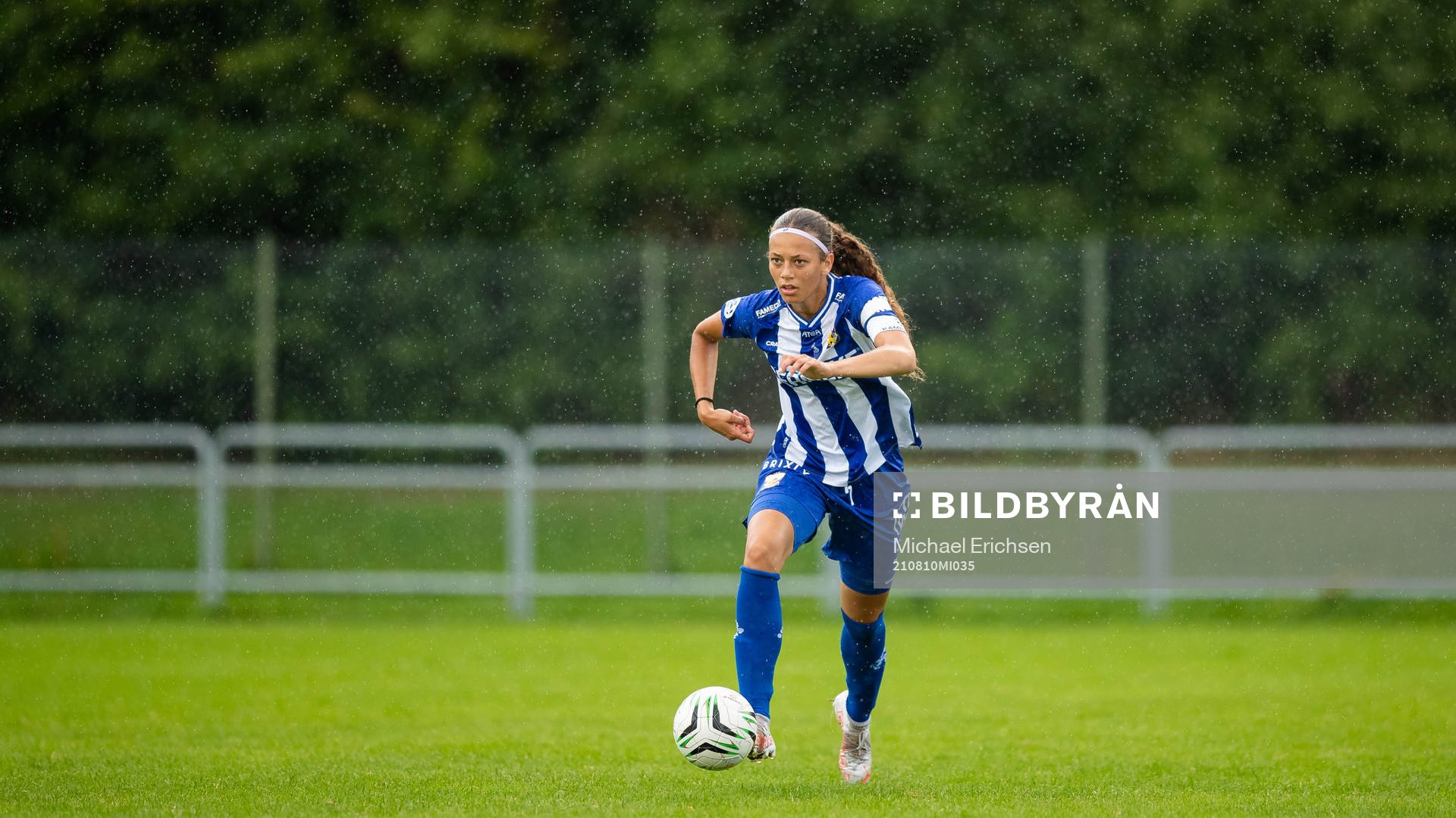 IFK Göteborgs Malva Larsson under fotbollsmatchen i division 3 mellan Ytterby och IFK Göteborg den 10 augusti 2021 i Kungälv.