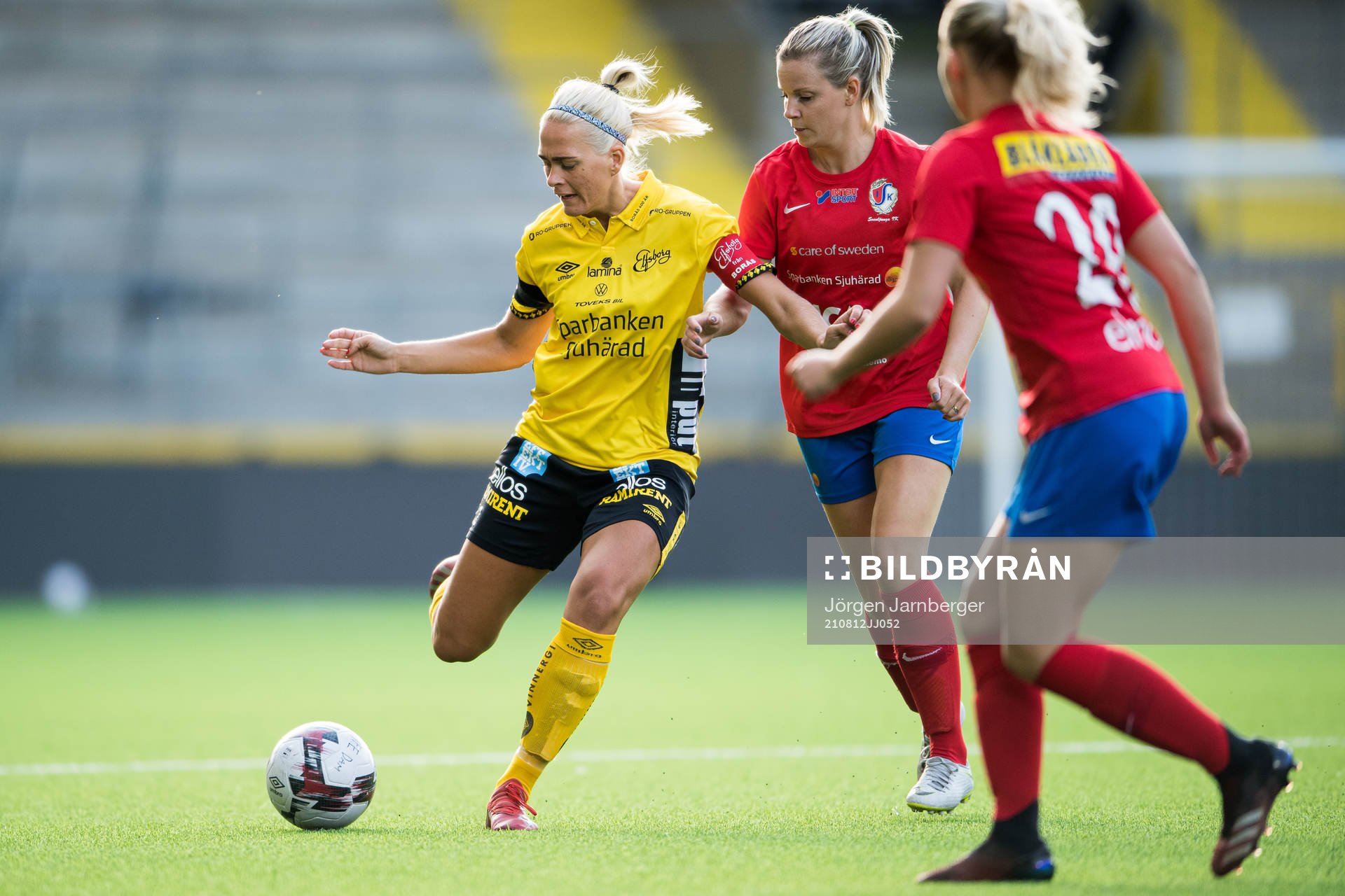 Elfsborgs Ellen Larsson och Svenljungas Elina Dahl