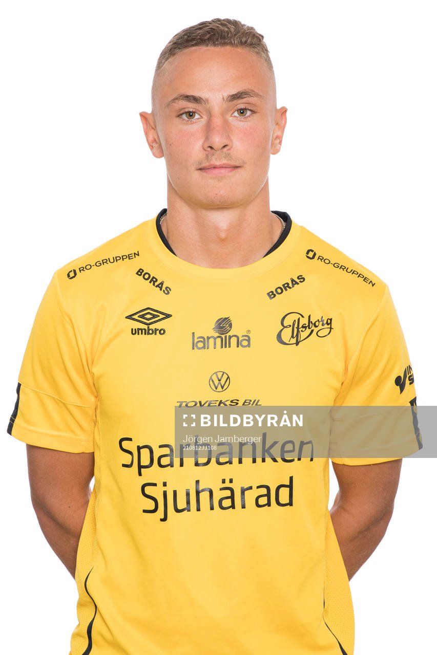 Theo Lind Elfsborg U19 poserar för porträtt den 12 augusti 2021 i Borås. 