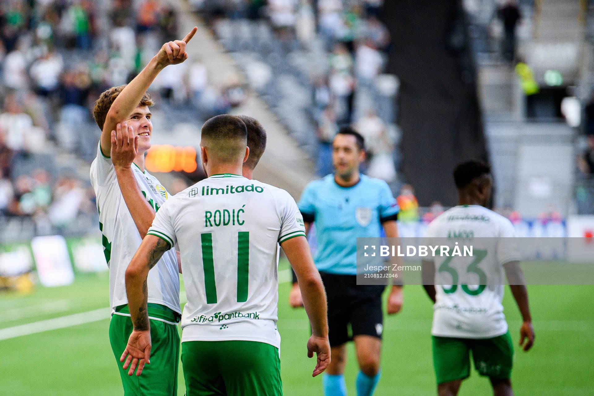 Williot Swedberg of Hammarby celebrates the 4-1 goal