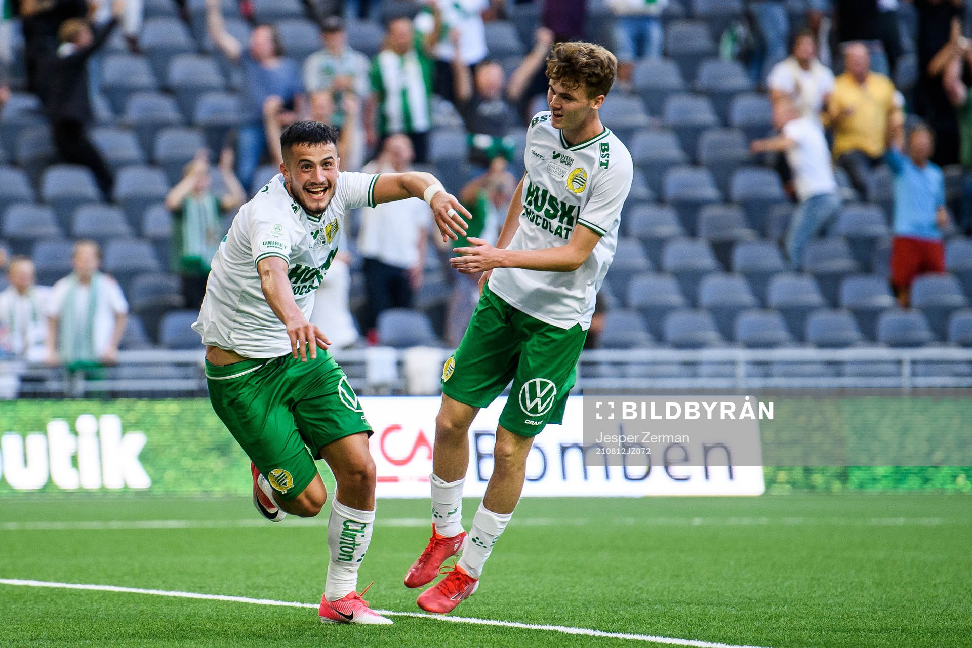 Astrit Selmani of Hammarby celebrates