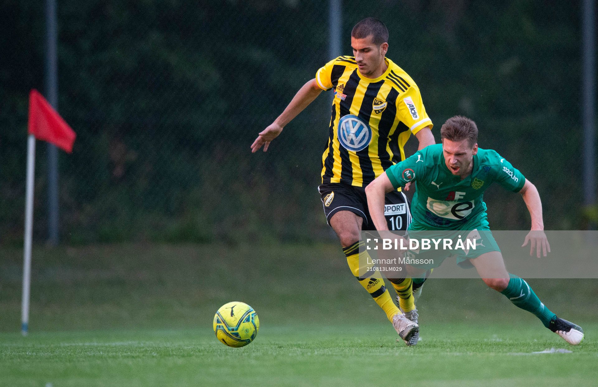 IFK Hässleholms Mustafa Owaid i matchen i division 2