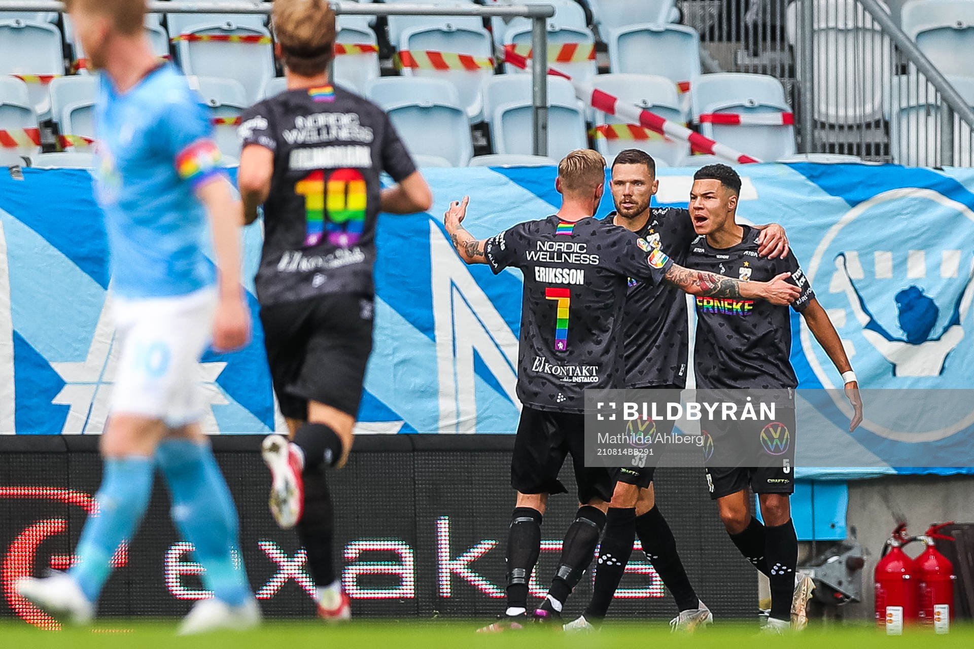 IFK Göteborgs Marcus Berg (mitten) jublar med Sebastian