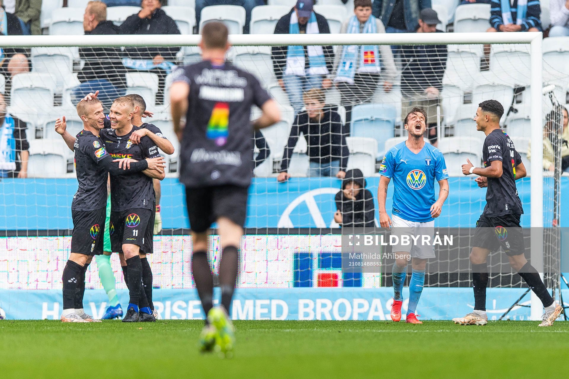 IFK Göteborgs Oscar Wendt och Kolbeinn Sigthorsson jublar