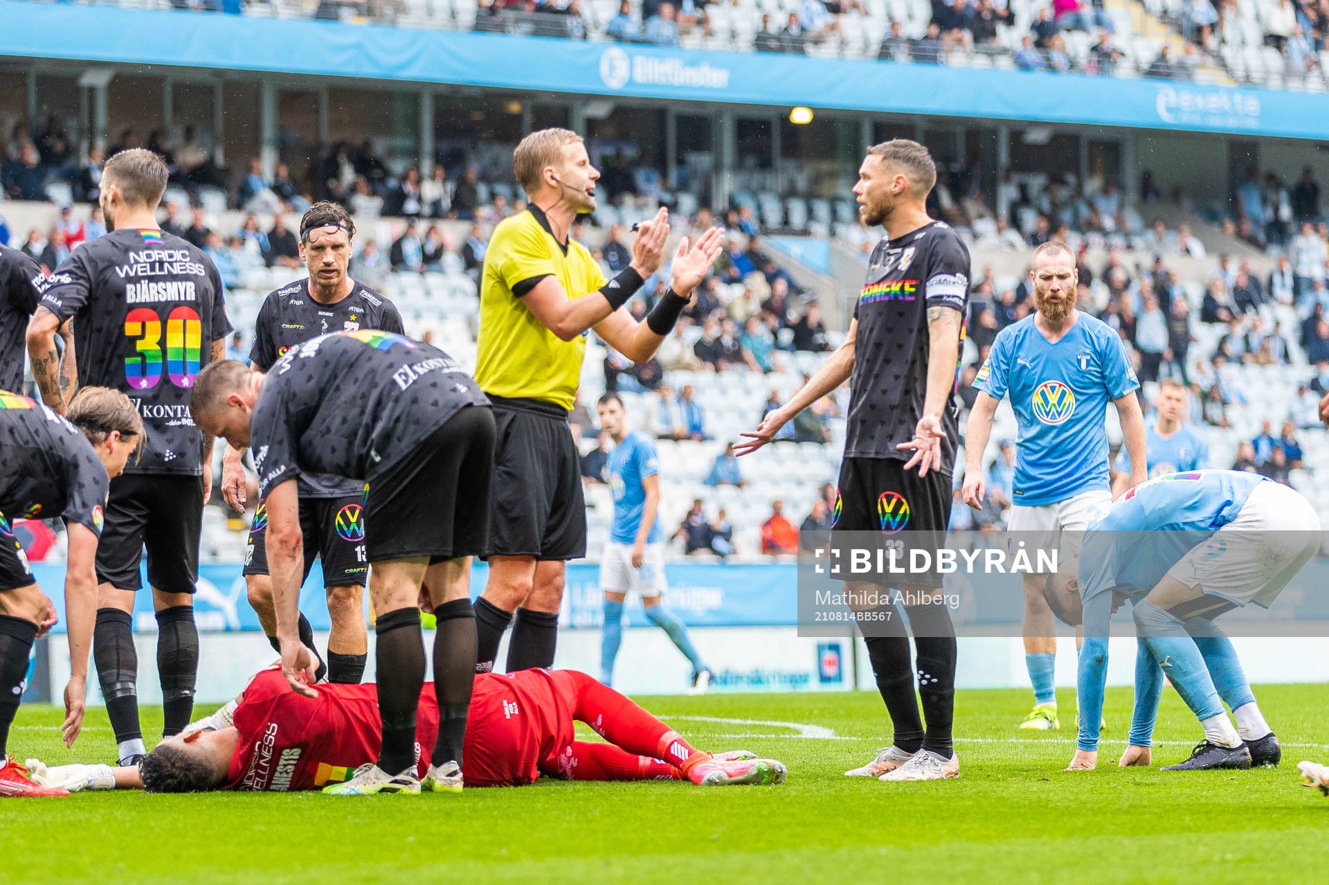 IFK Göteborgs målvakt Giannis Anestis och Malmö FFs