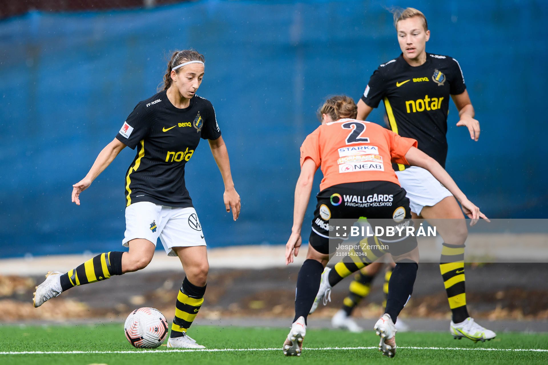s Rosa Kafaji och Jenny Danielsson mot Kristianstads Sif