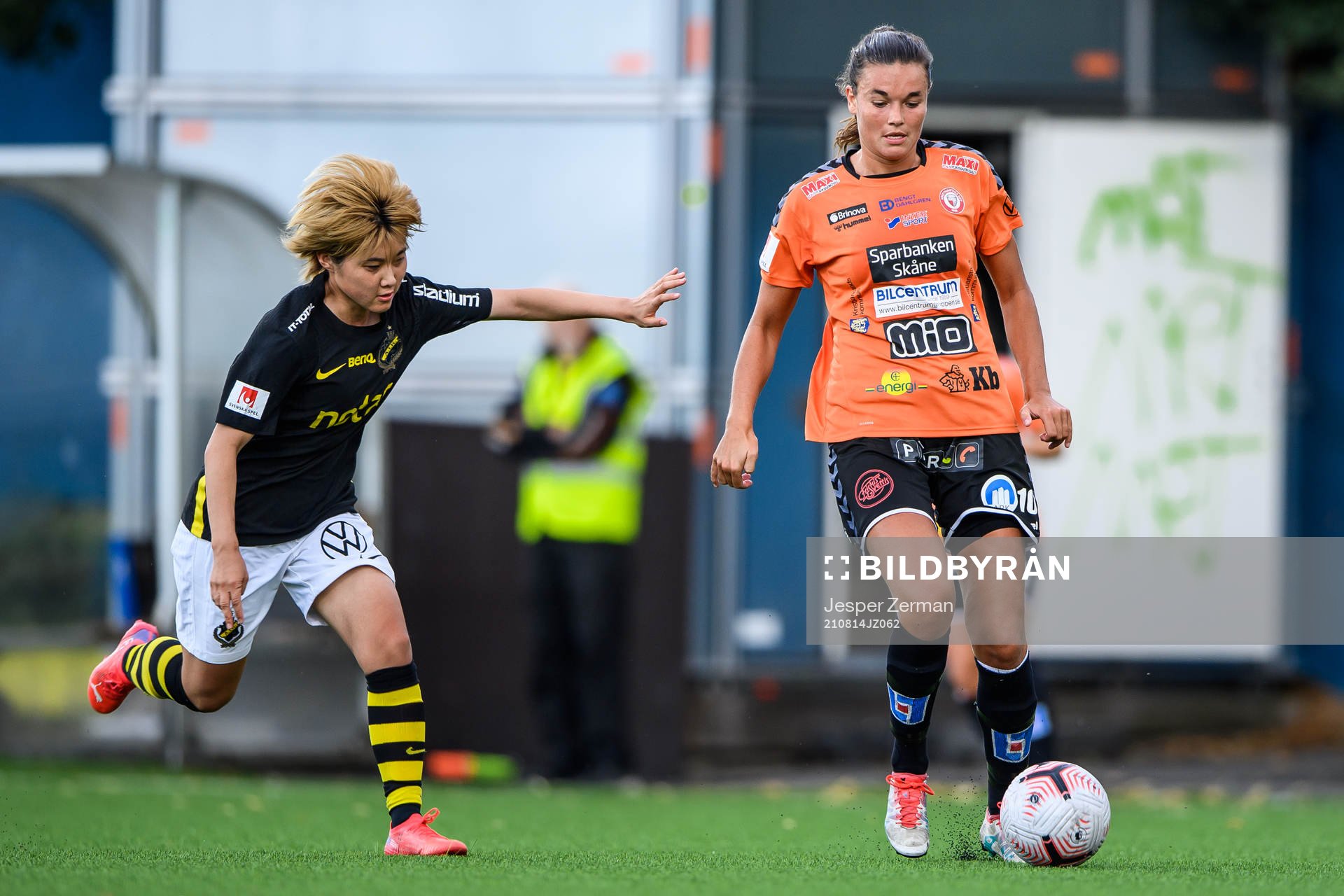 s Honoka Hayashi och Kristianstads Anna Welin