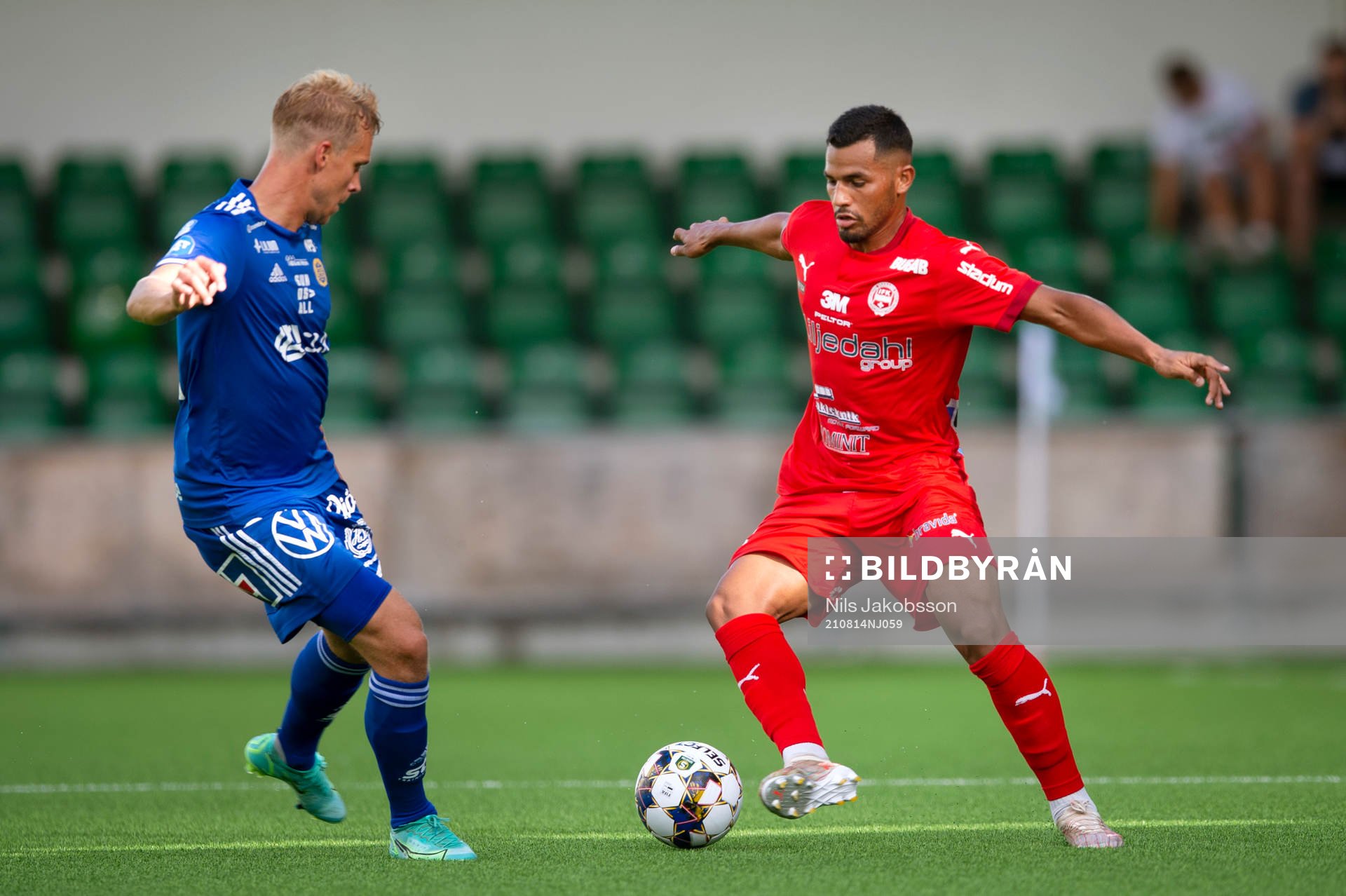 Sundsvalls Pontus Engblom och Värnamos Wenderson Oliveira