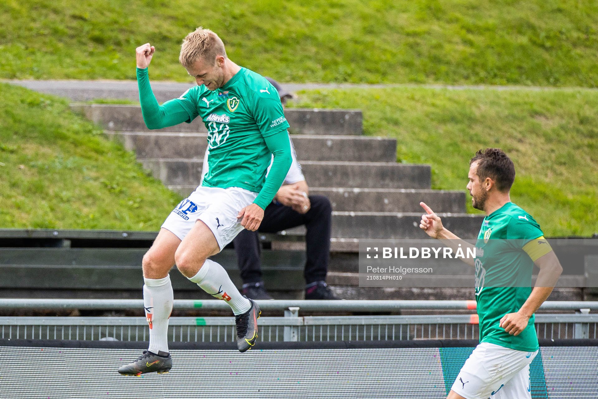 Jönköpings Jesper Svensson jublar