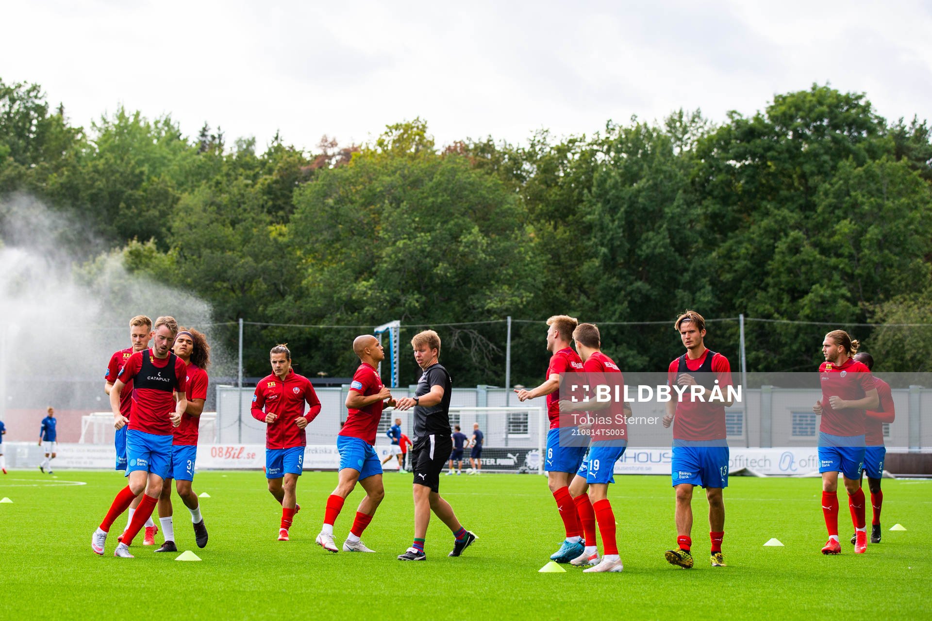 Helsingborgs spelare värmer upp