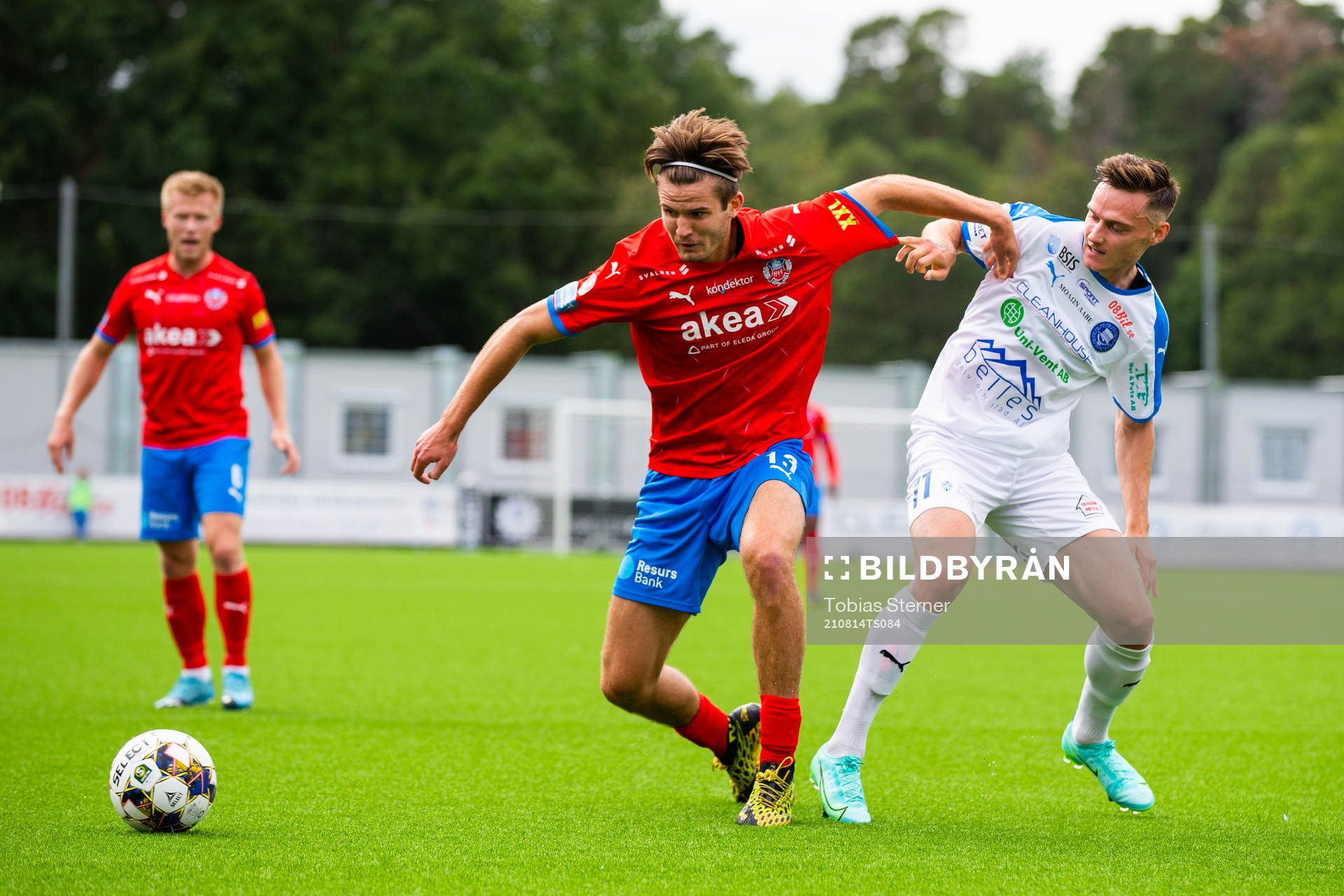 Helsingborgs Wilhelm Loeper och Akropolis Mattias Bouvin